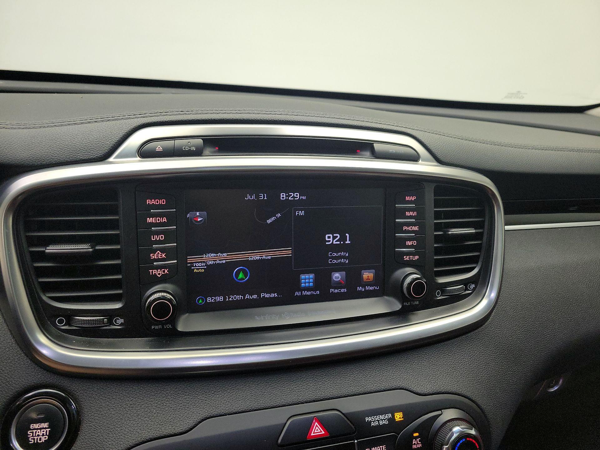 Thumbnail: 2017 Kia Sorento - 15