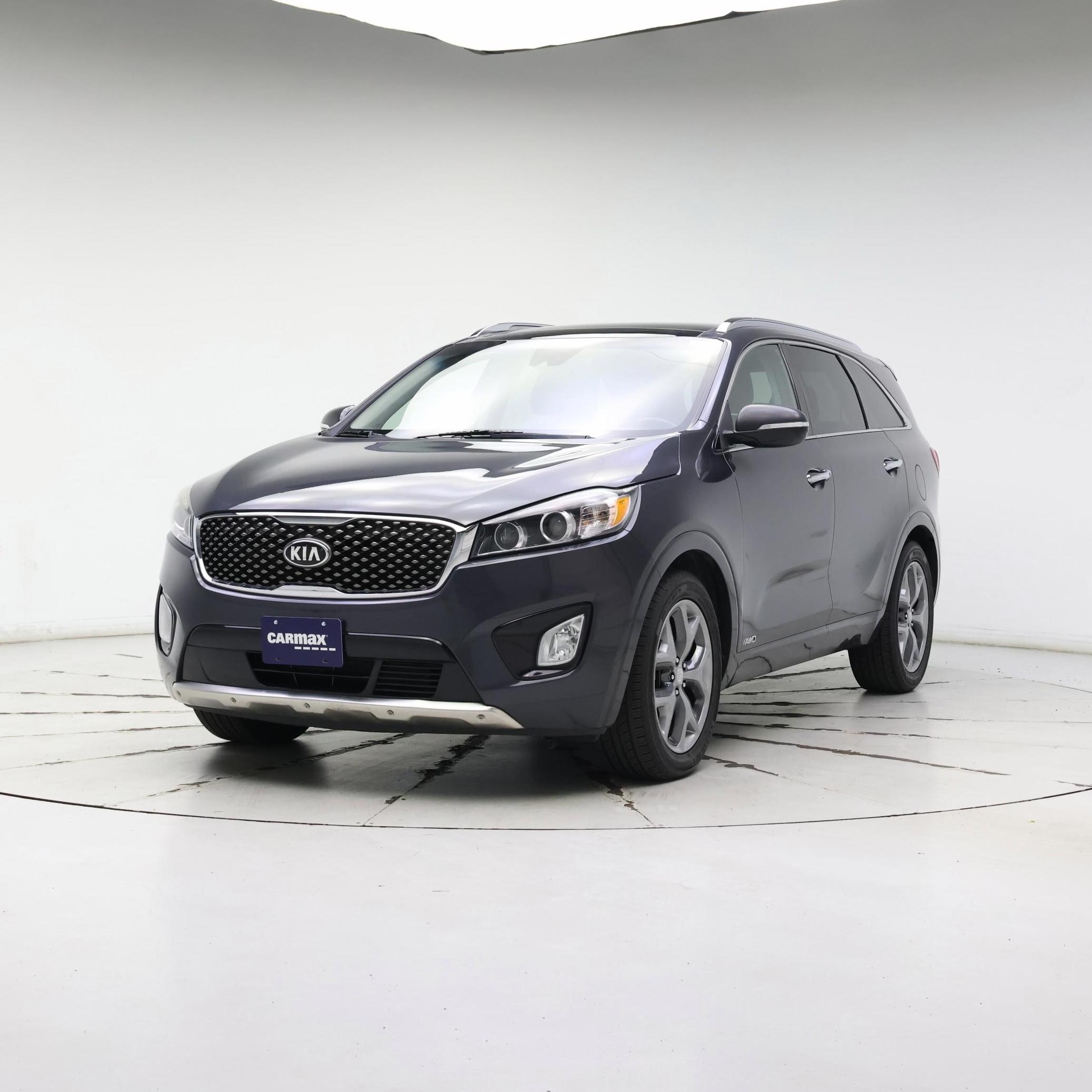 Thumbnail: 2017 Kia Sorento - 4