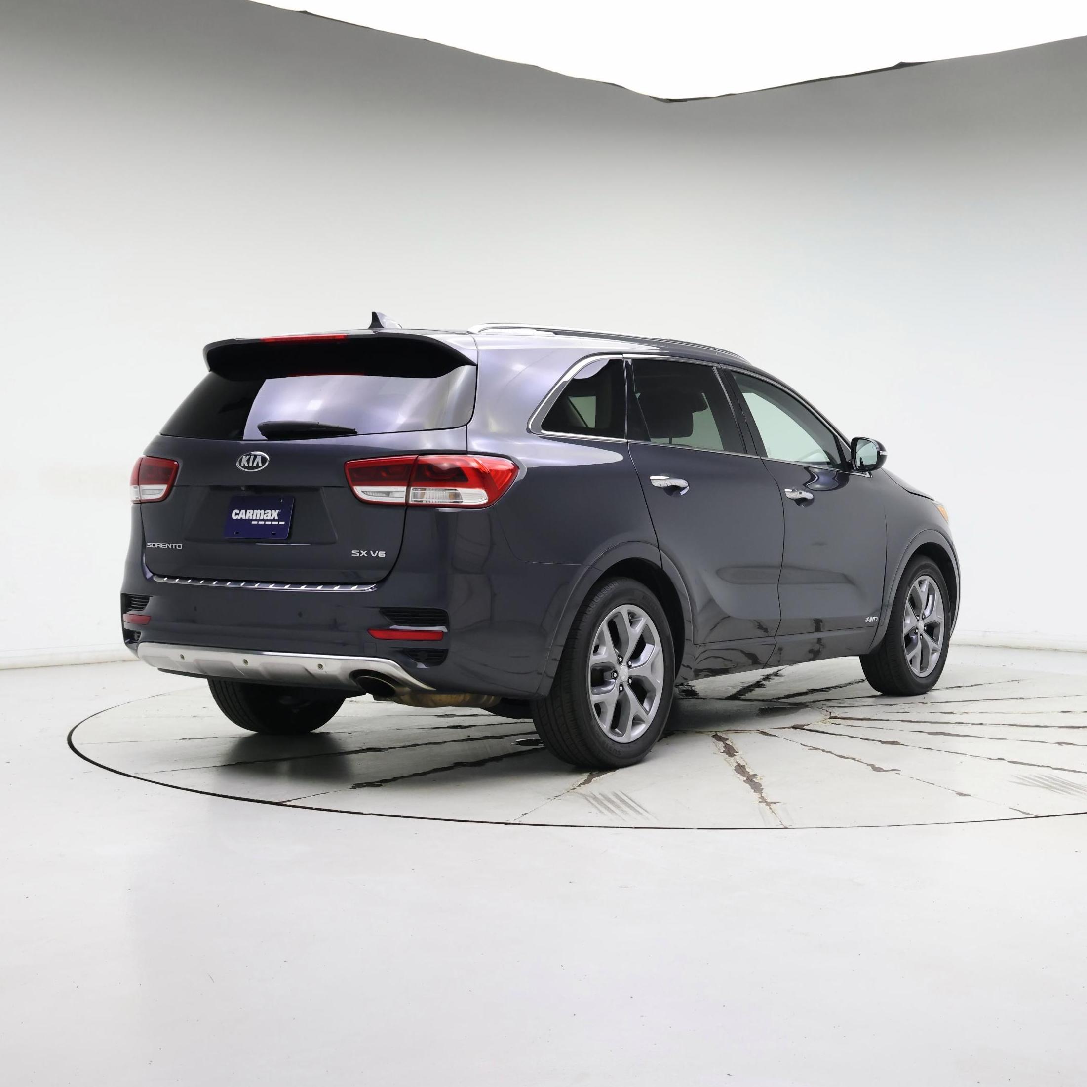 Thumbnail: 2017 Kia Sorento - 8