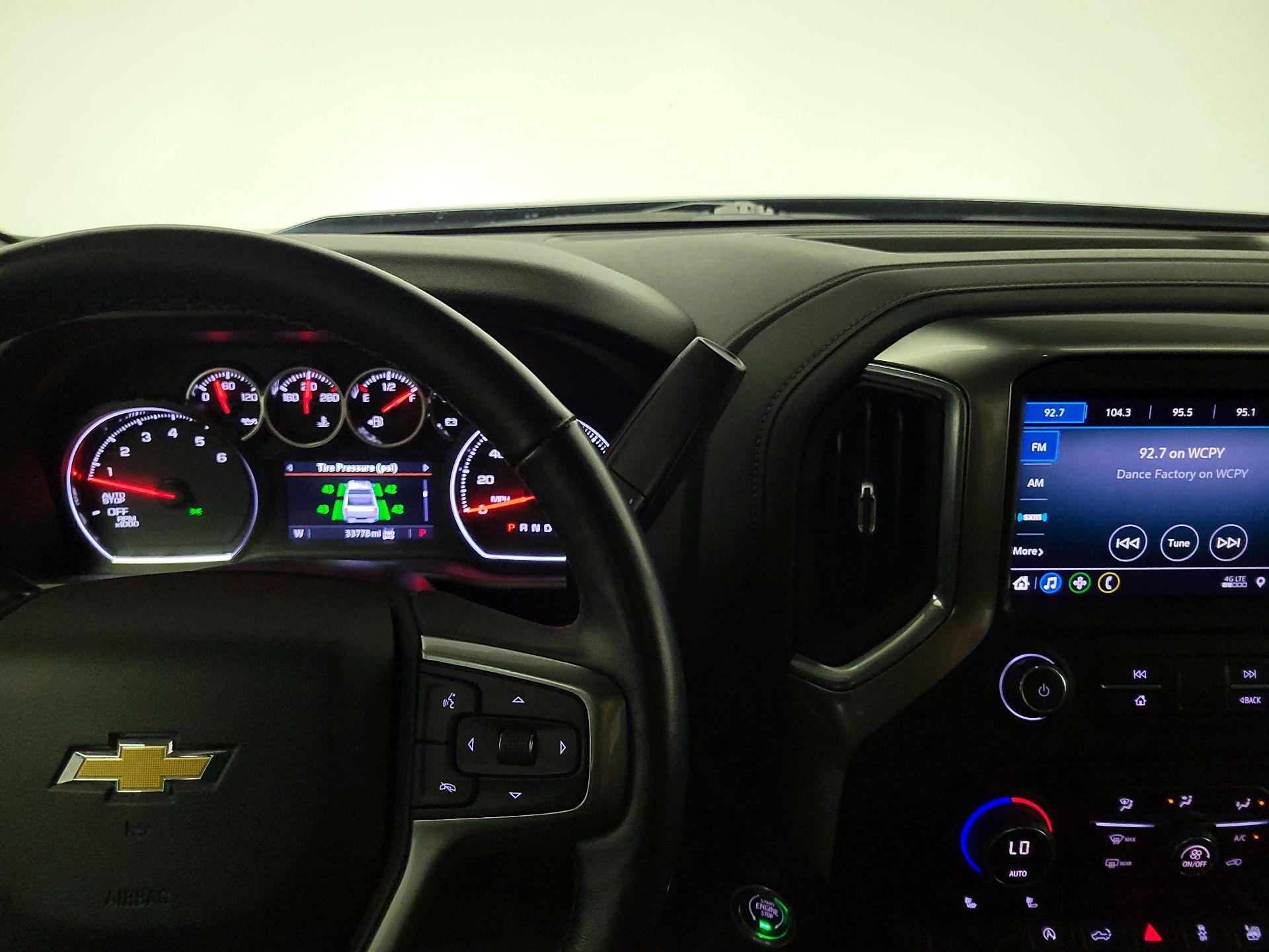 Thumbnail: 2021 Chevrolet Silverado 1500 - 17