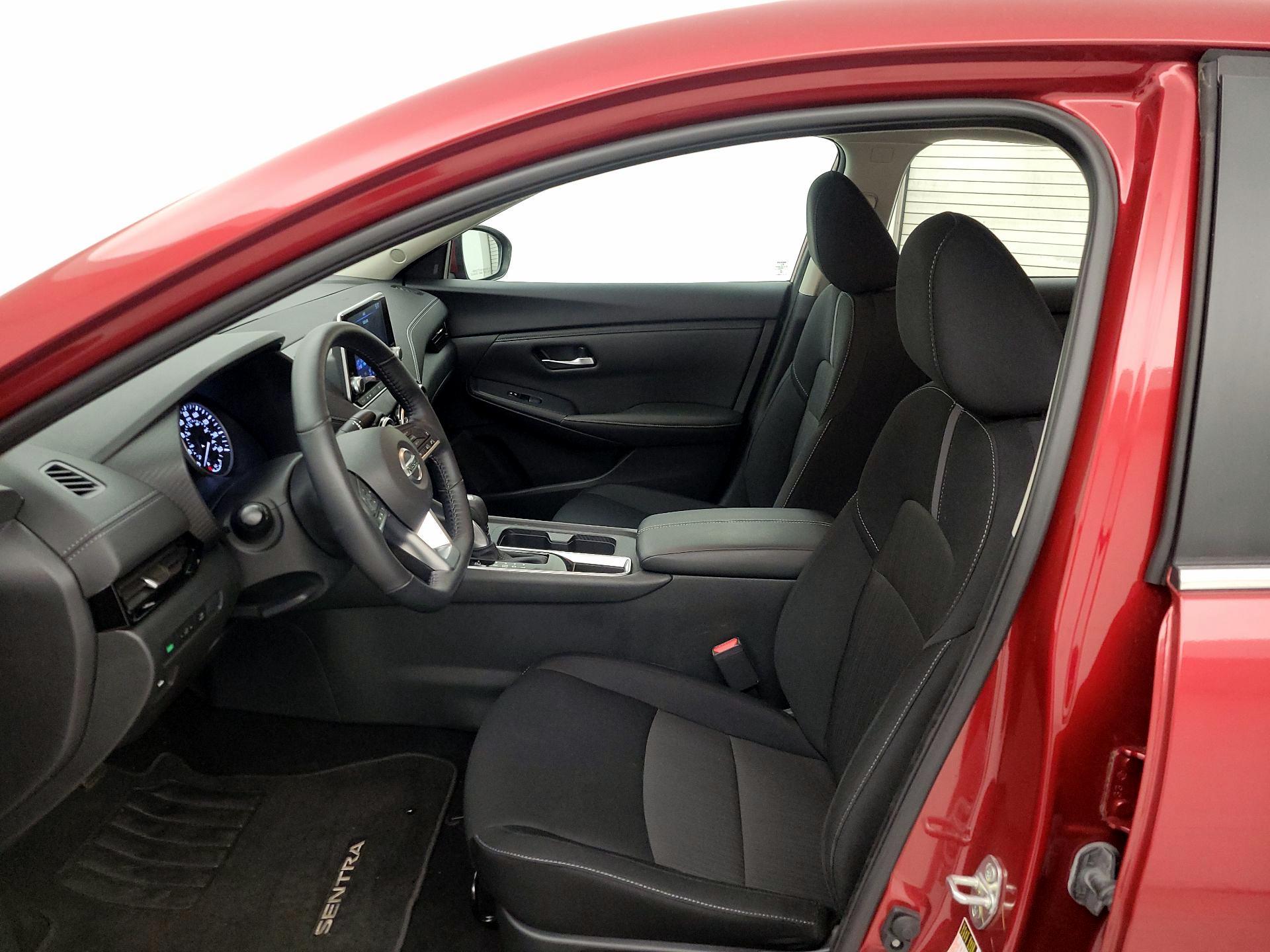 Thumbnail: 2023 Nissan Sentra - 11