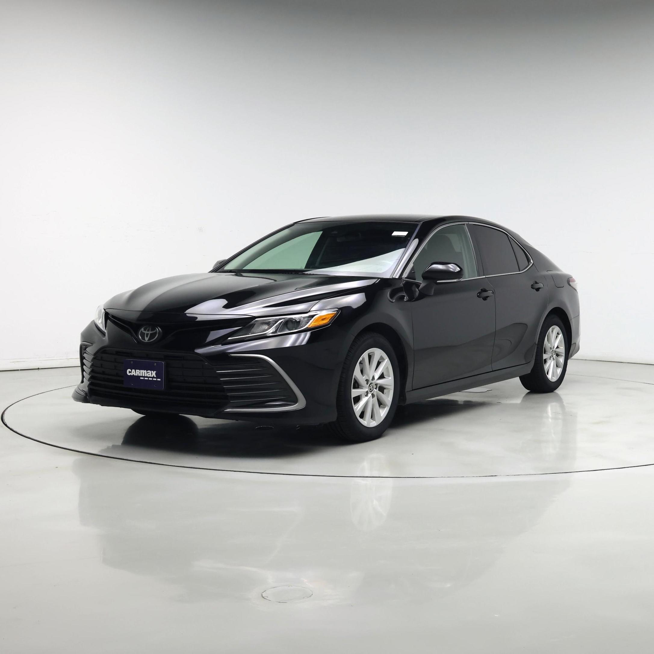 Thumbnail: 2023 Toyota Camry - 4
