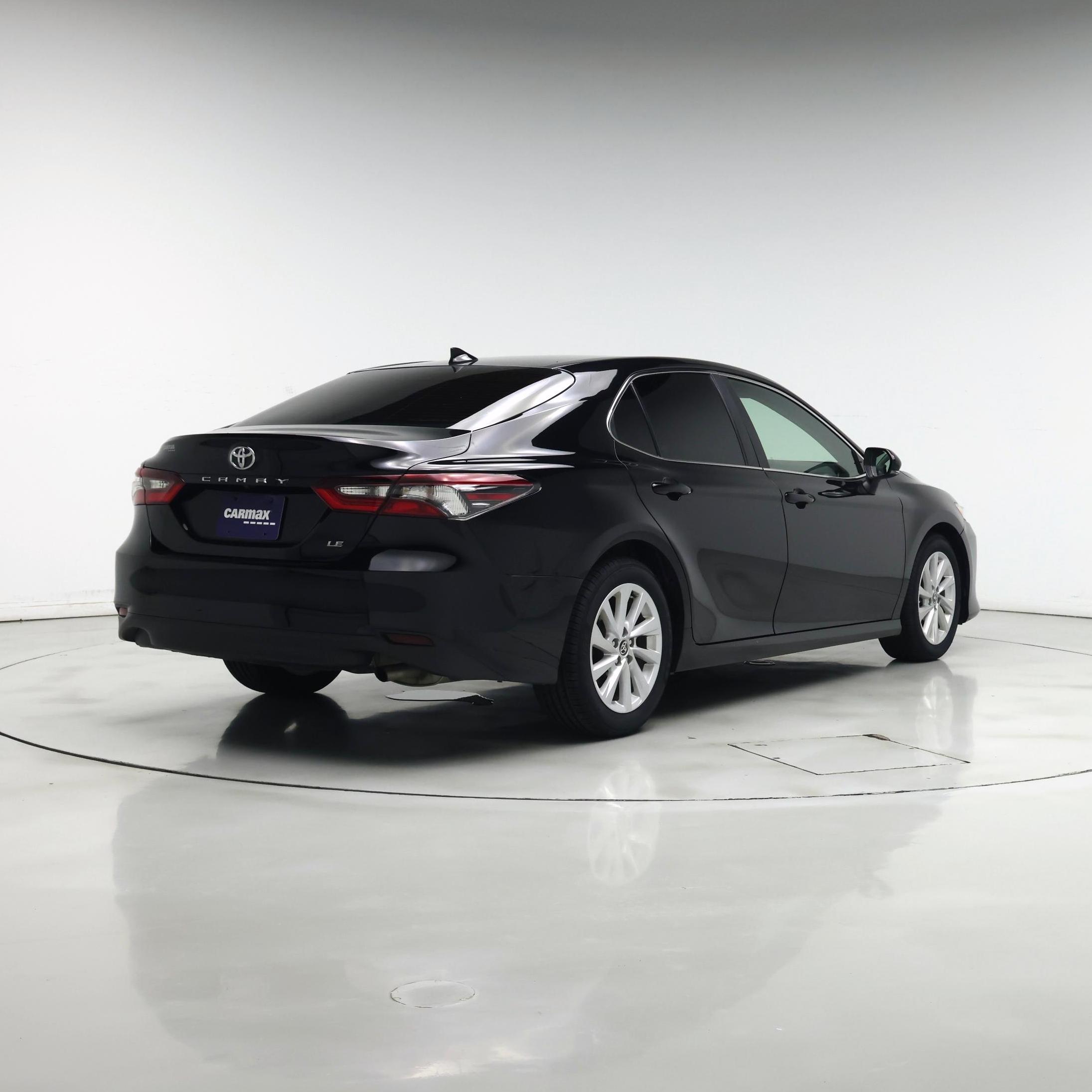 Thumbnail: 2023 Toyota Camry - 8