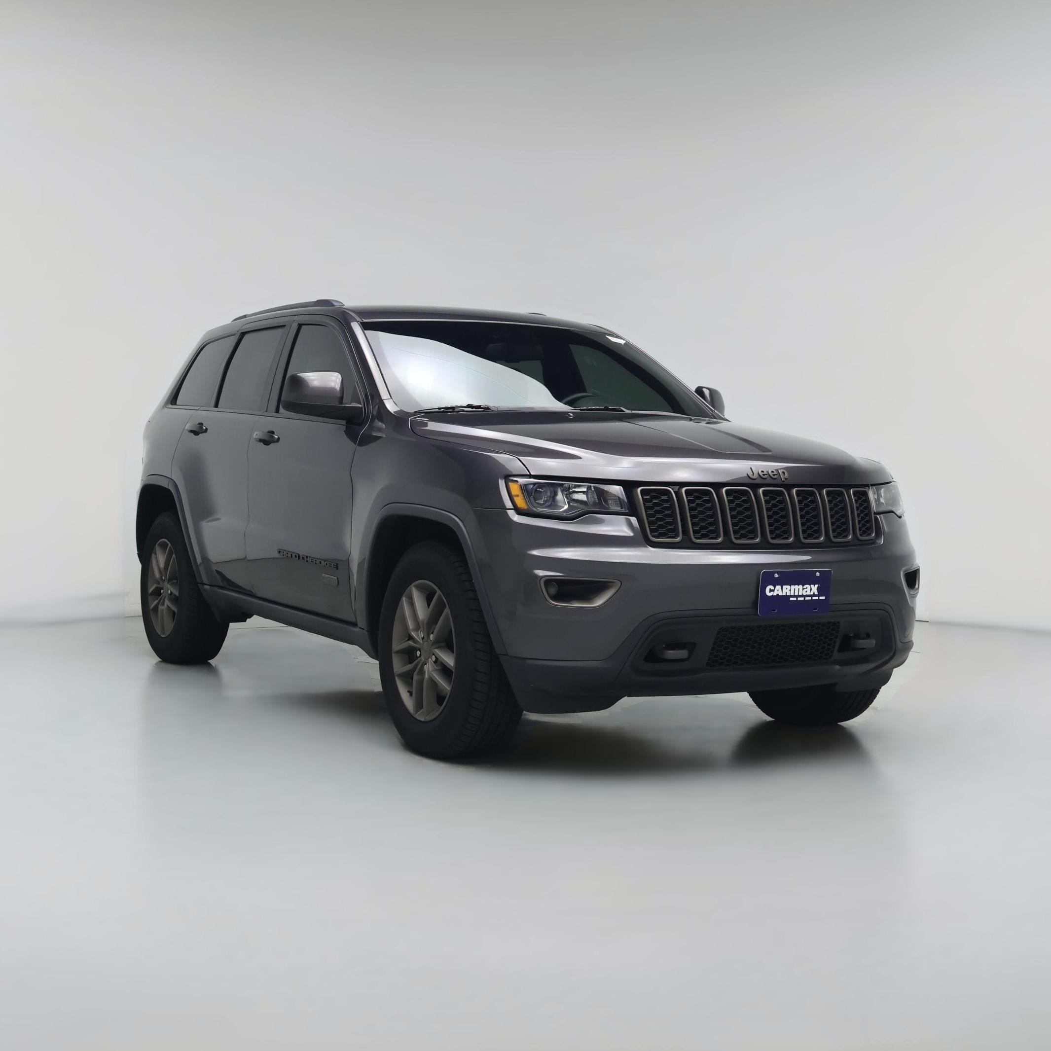 Thumbnail: 2016 Jeep Grand Cherokee - 1