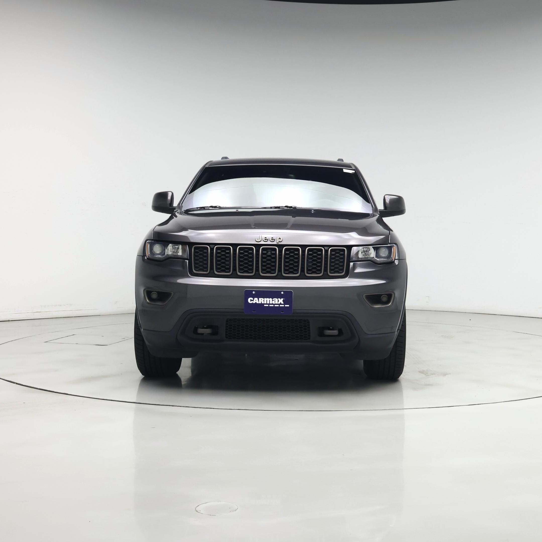 Thumbnail: 2016 Jeep Grand Cherokee - 5