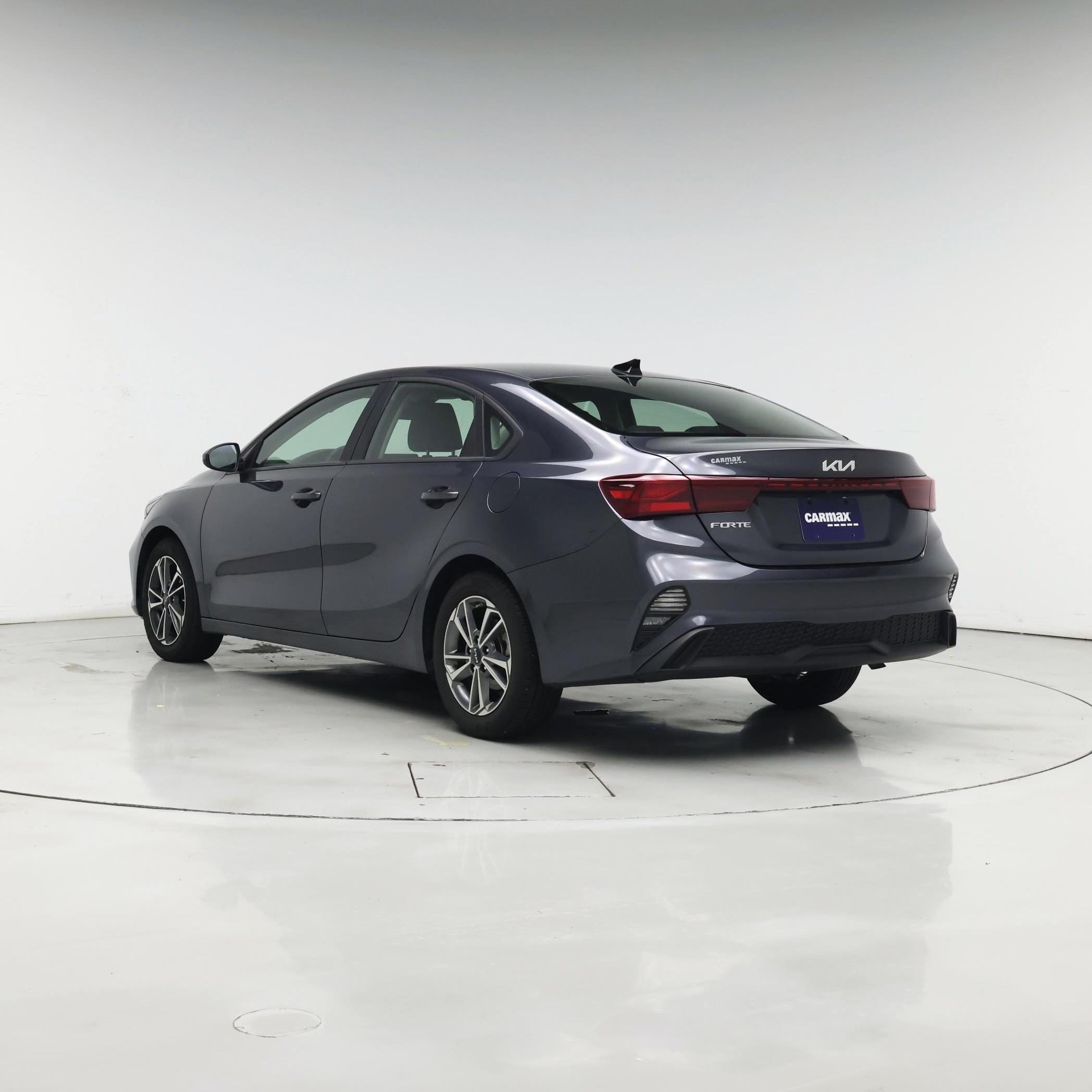 Thumbnail: 2023 Kia Forte - 2