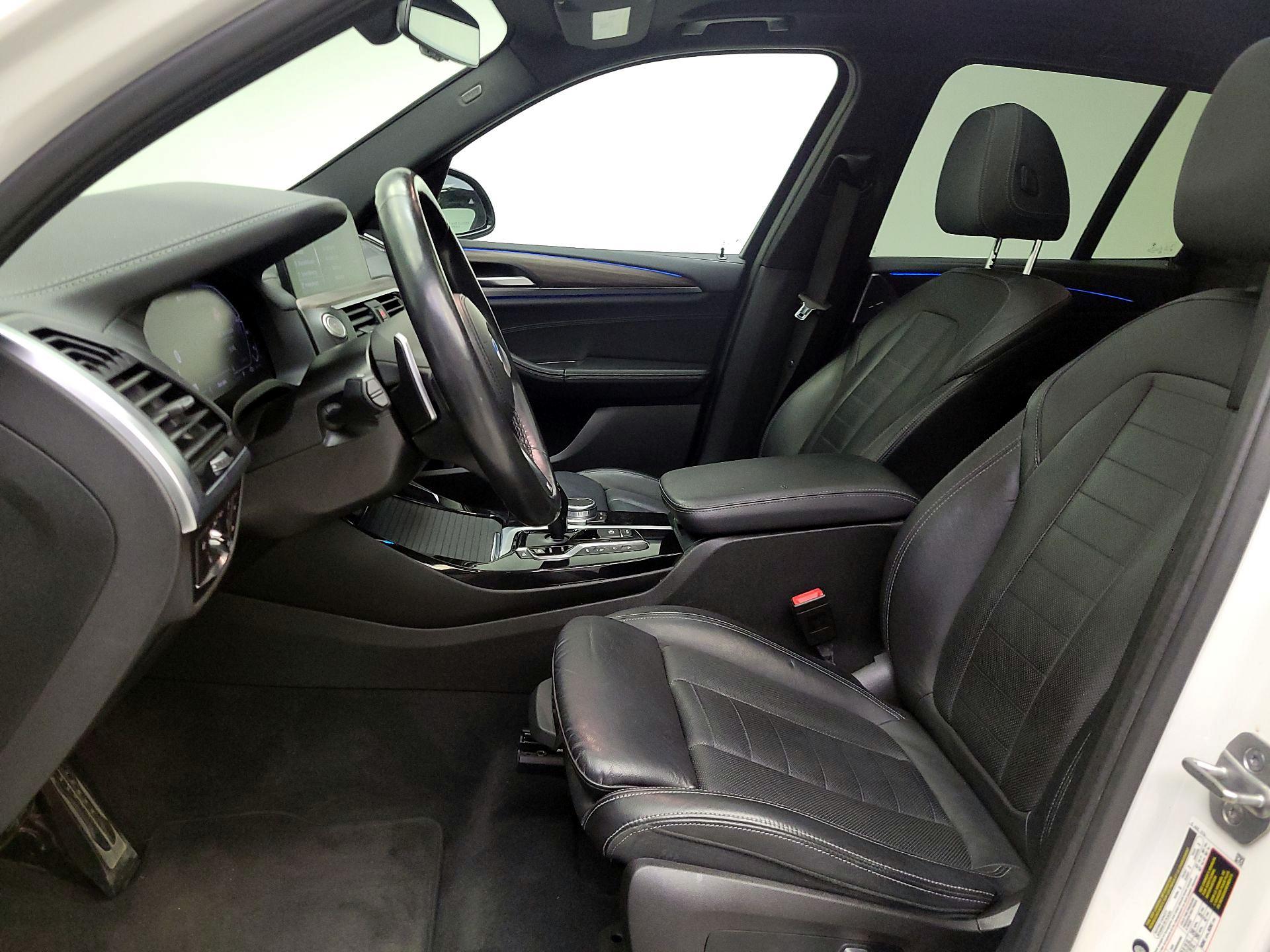 Thumbnail: 2021 BMW X3 - 11