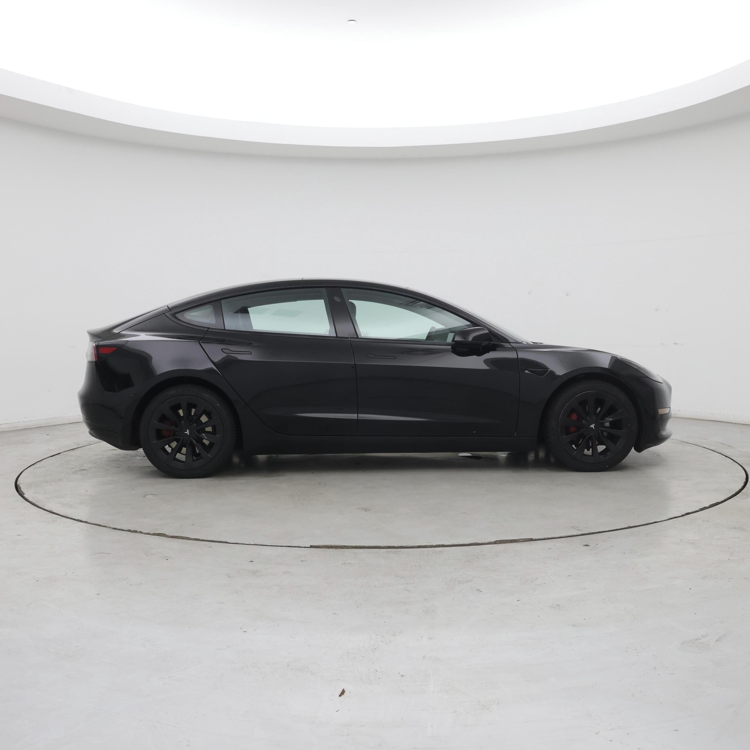 Thumbnail: 2022 Tesla Model 3 - 7