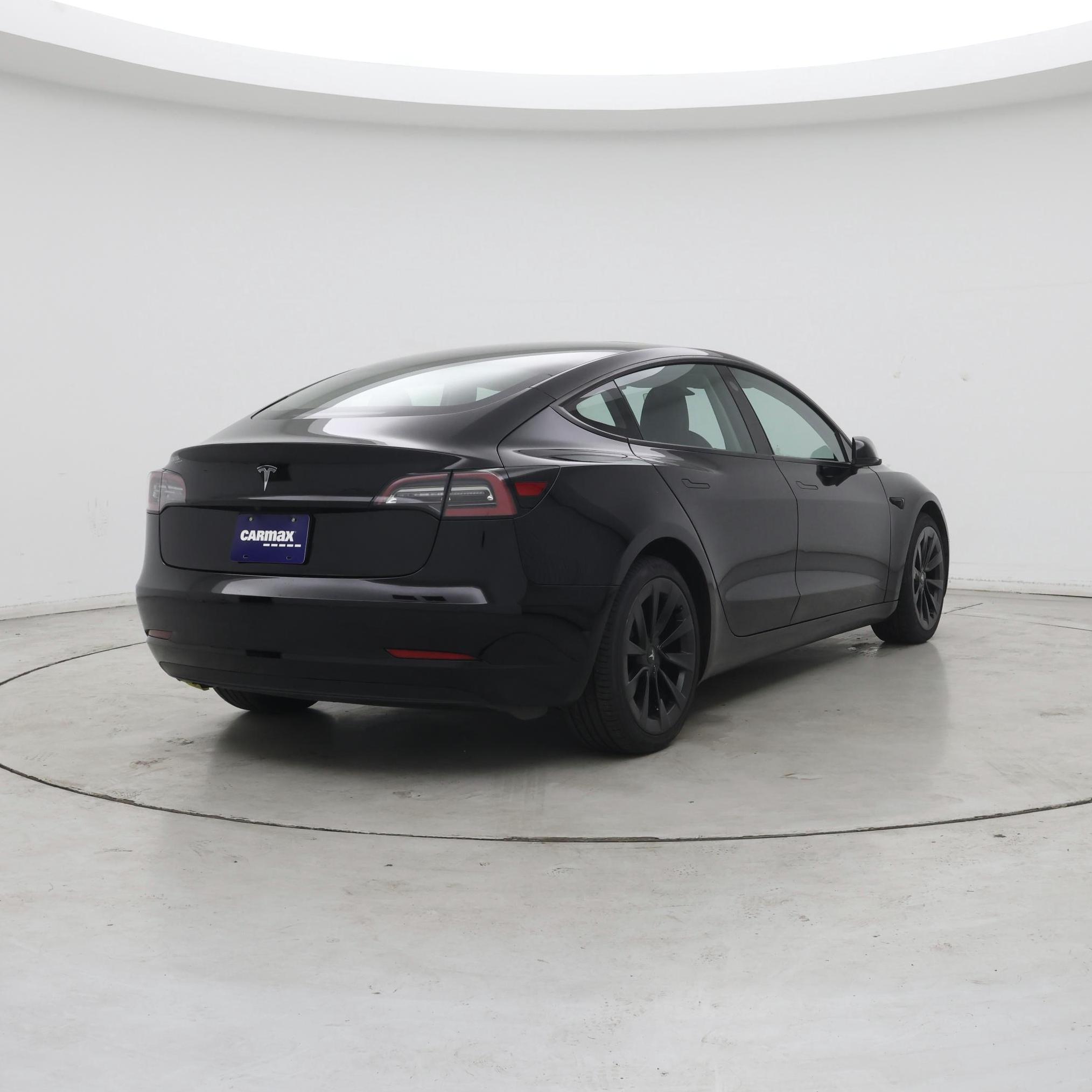 Thumbnail: 2022 Tesla Model 3 - 8