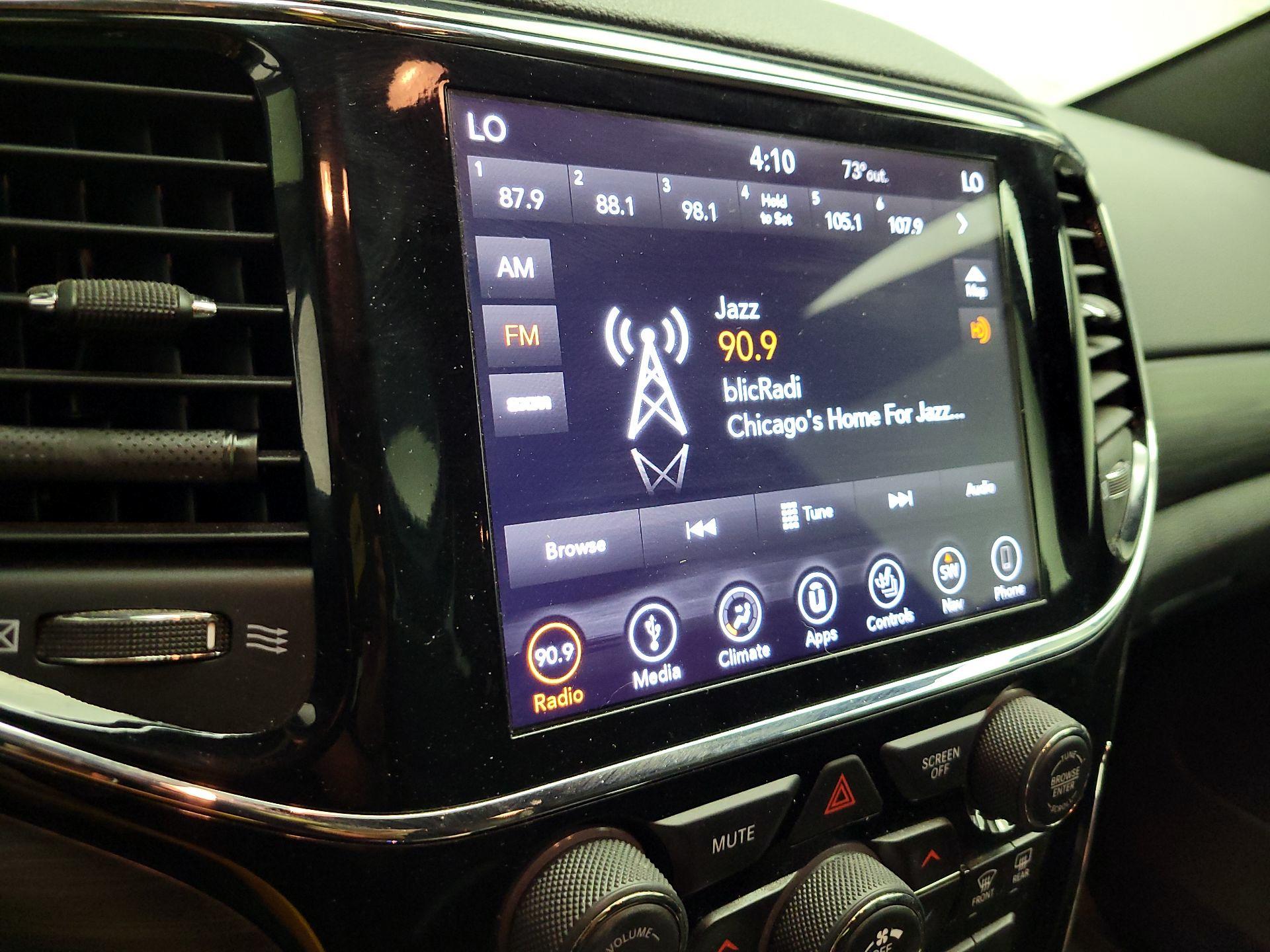Thumbnail: 2019 Jeep Grand Cherokee - 16