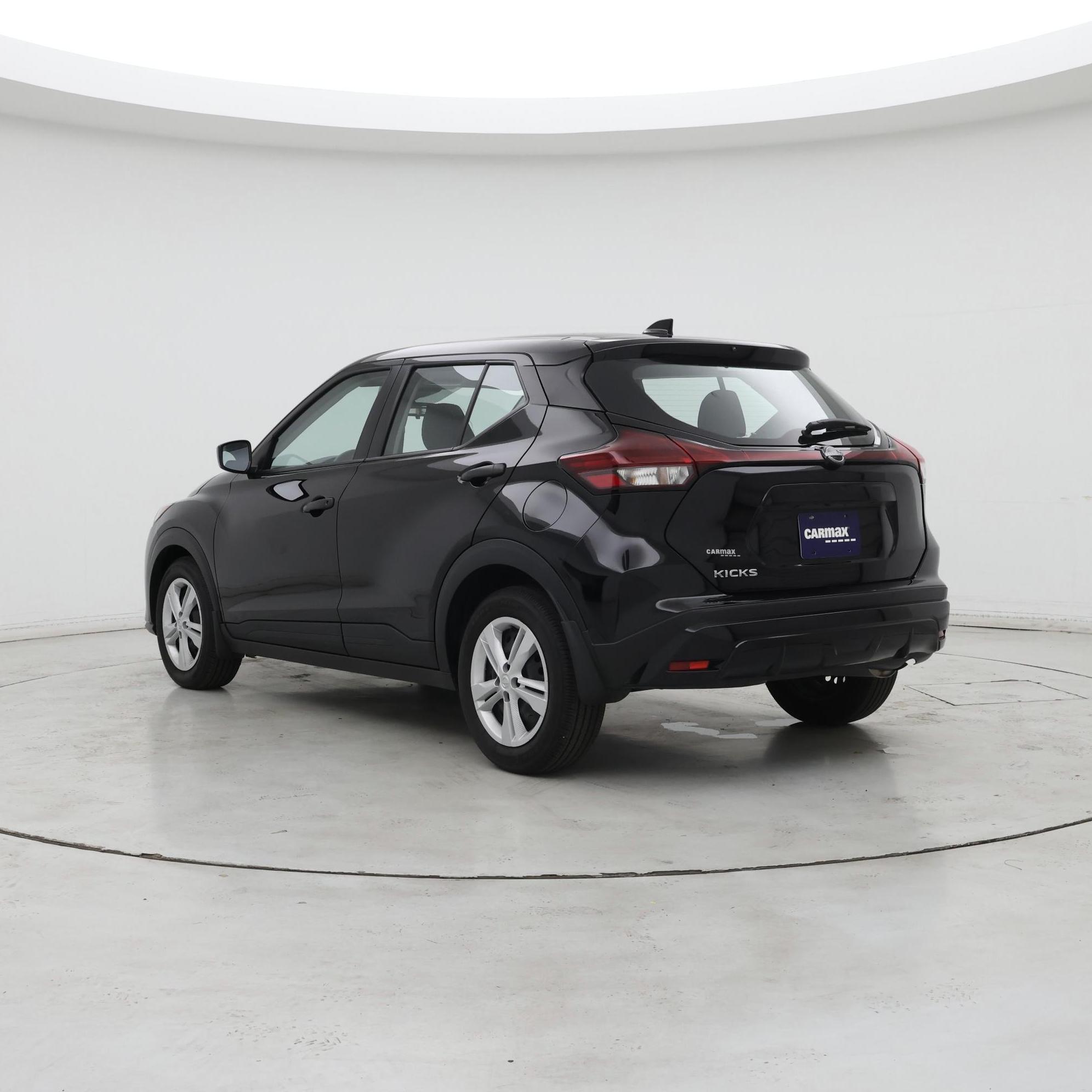 Thumbnail: 2024 Nissan Kicks - 2