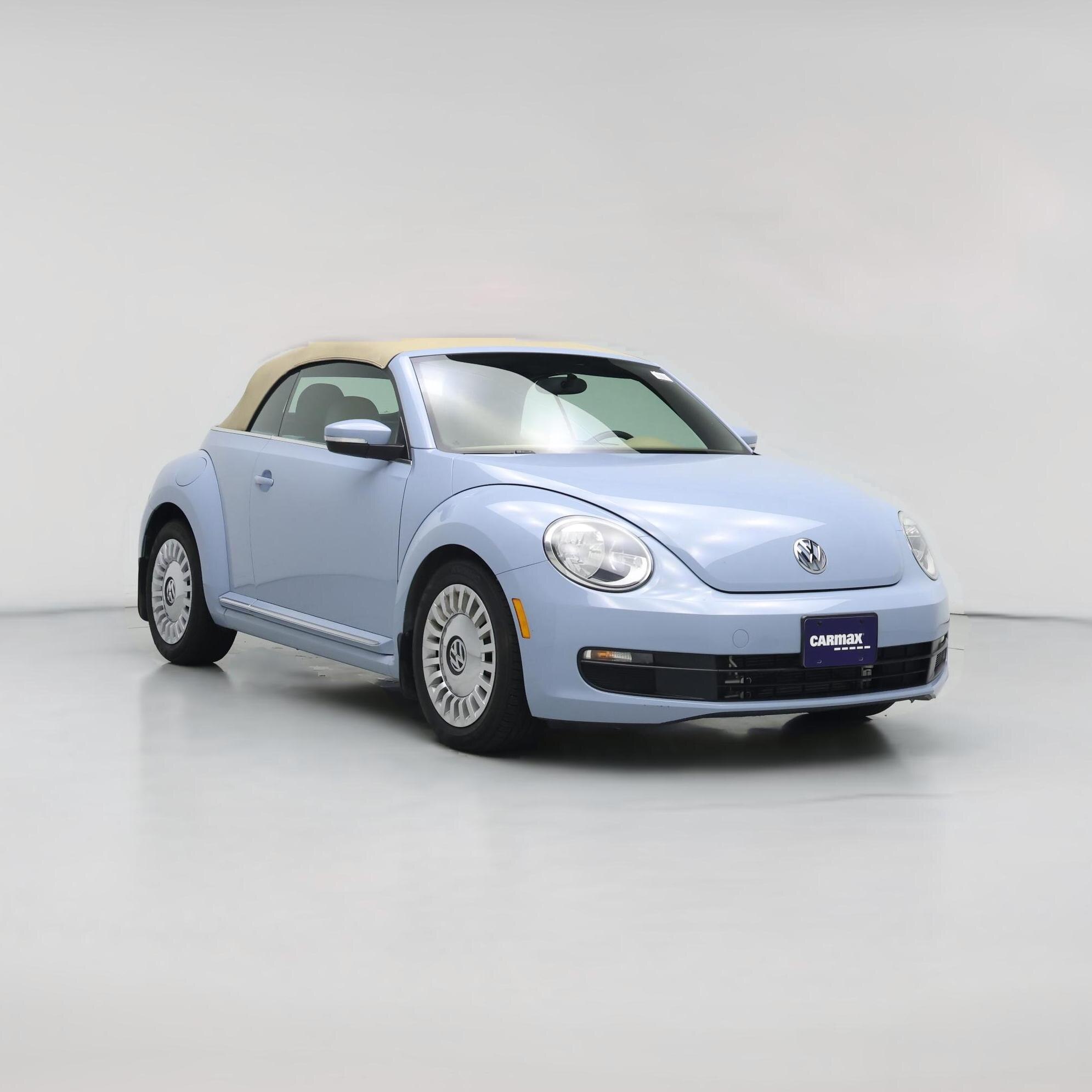 Thumbnail: 2015 Volkswagen Beetle - 1