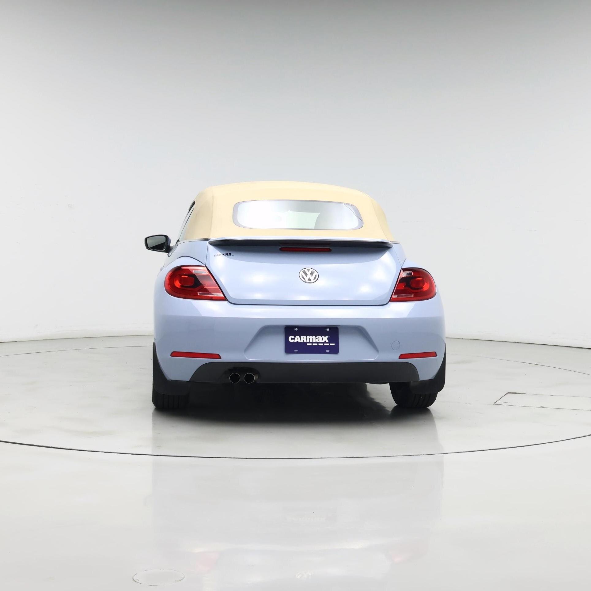 Thumbnail: 2015 Volkswagen Beetle - 6