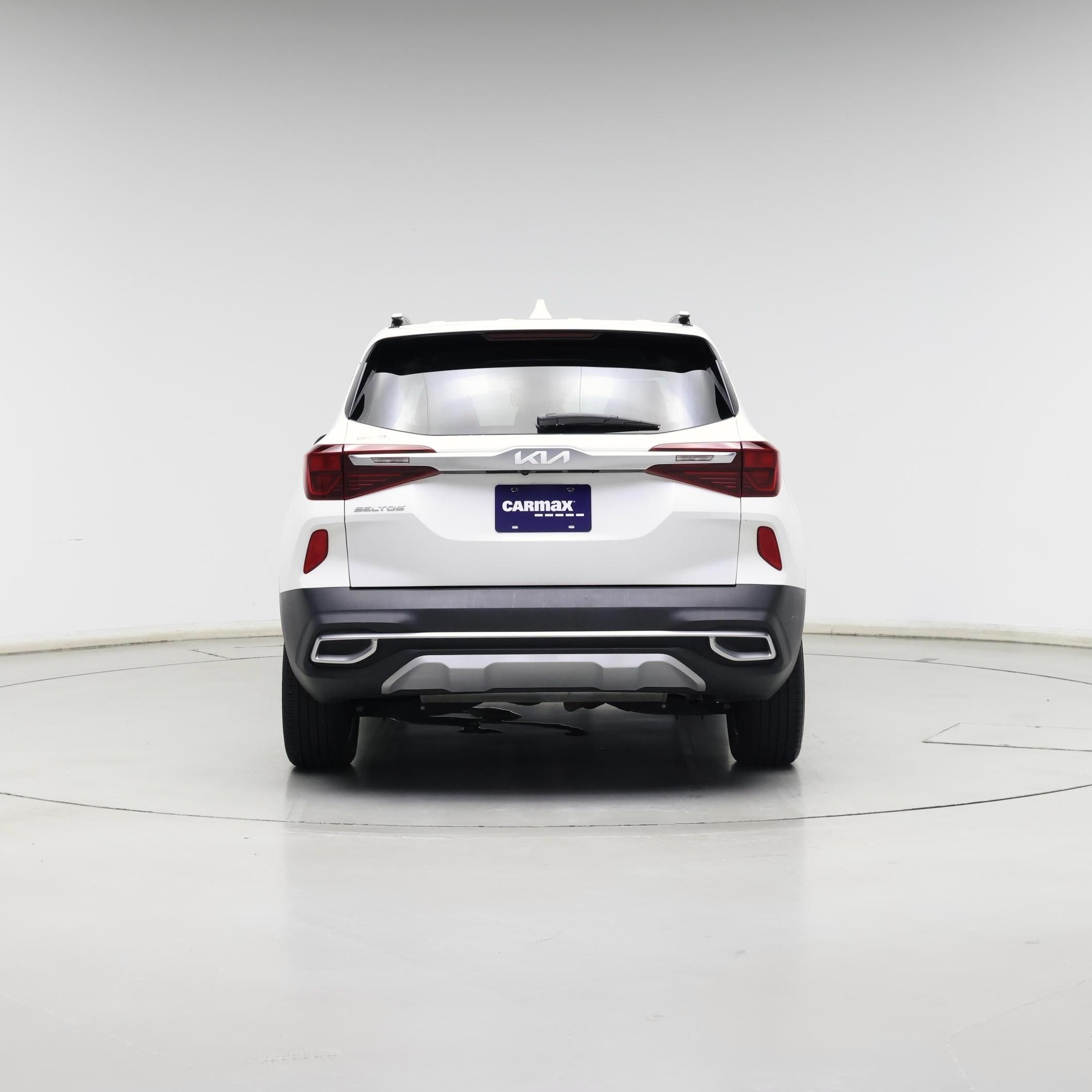 Thumbnail: 2023 Kia Seltos - 6