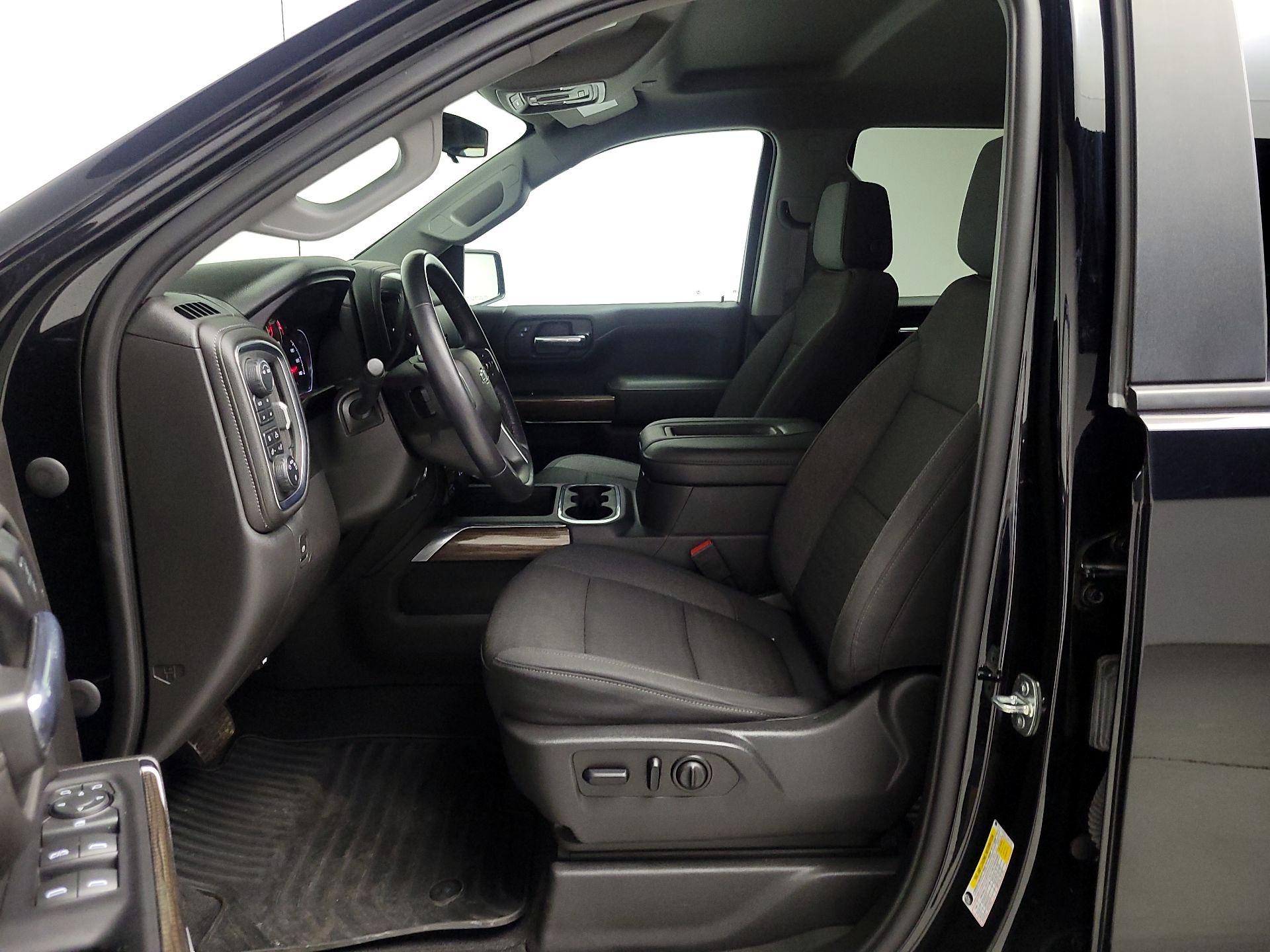 Thumbnail: 2020 Chevrolet Silverado 1500 - 11