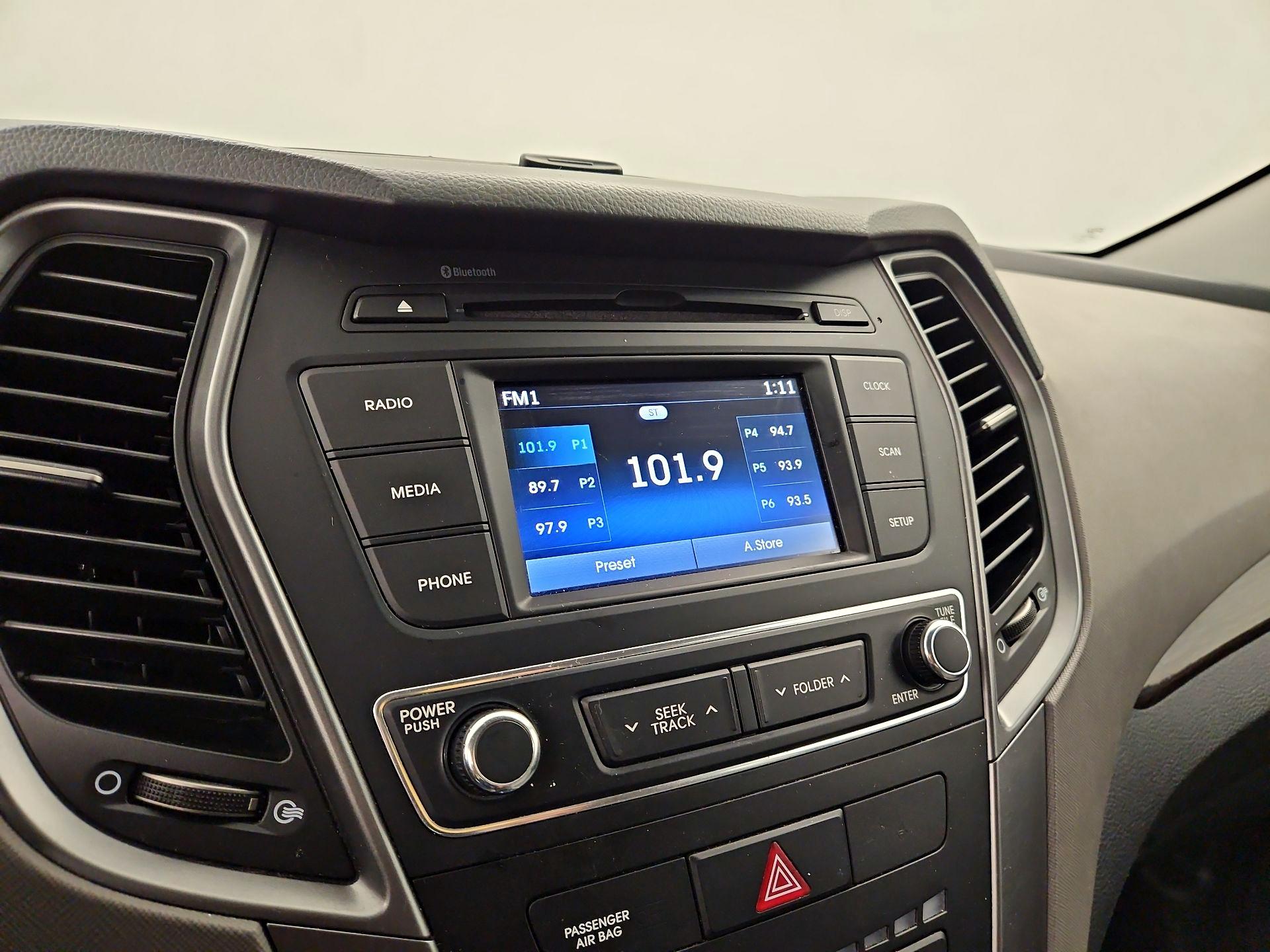 Thumbnail: 2018 Hyundai Santa Fe - 15