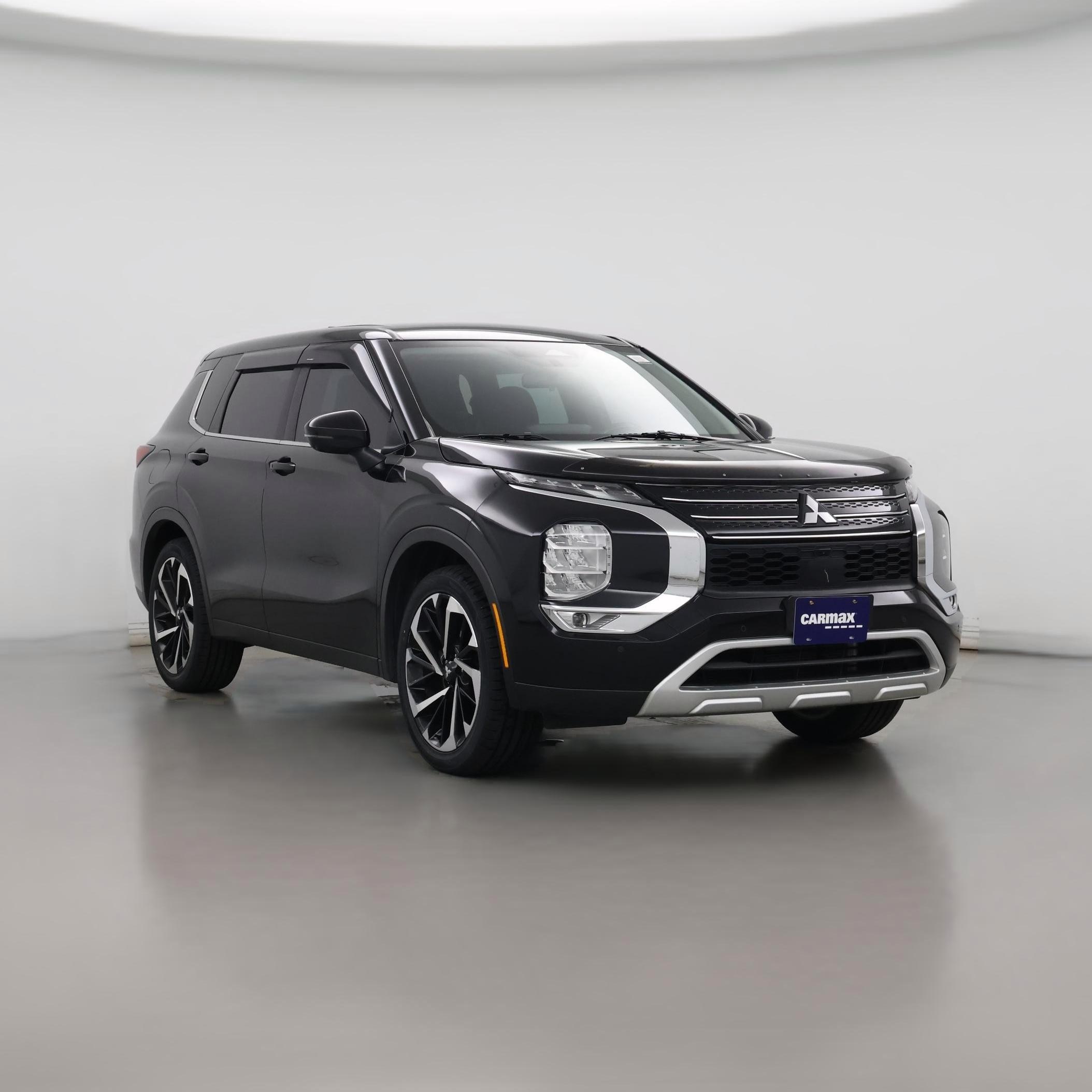 Thumbnail: 2022 Mitsubishi Outlander - 1
