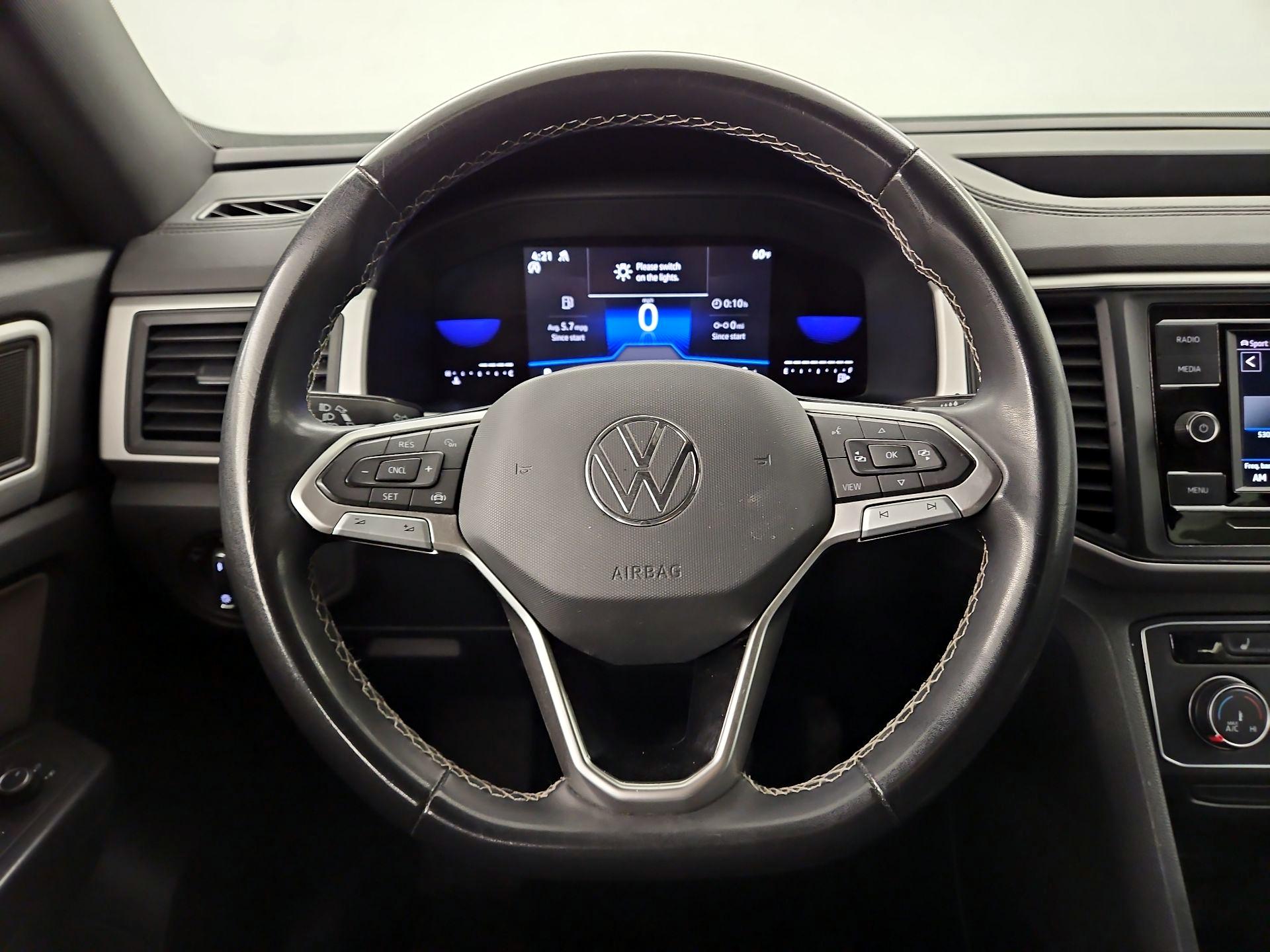 Thumbnail: 2023 Volkswagen Atlas - 10