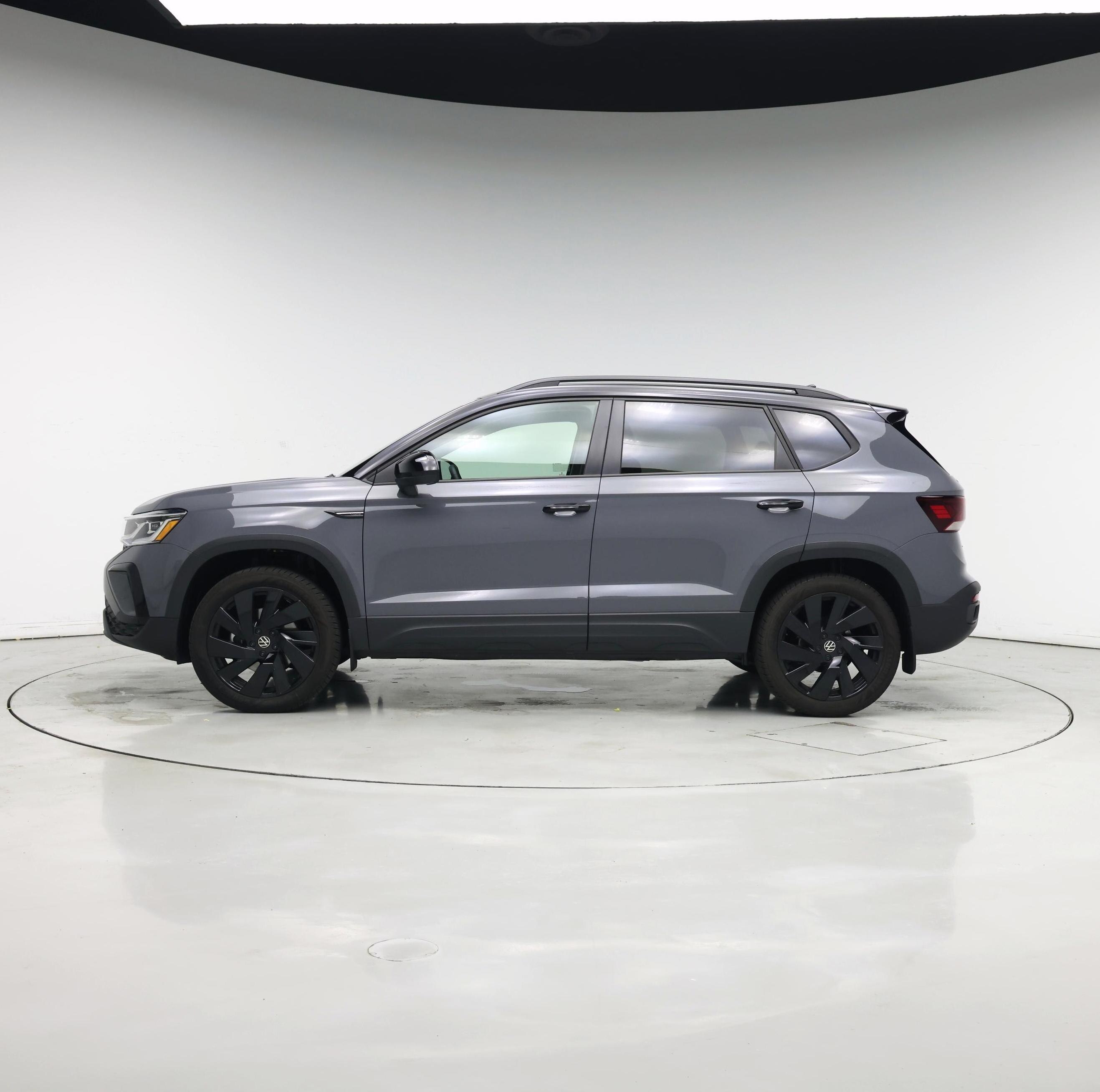 Thumbnail: 2024 Volkswagen Taos - 3
