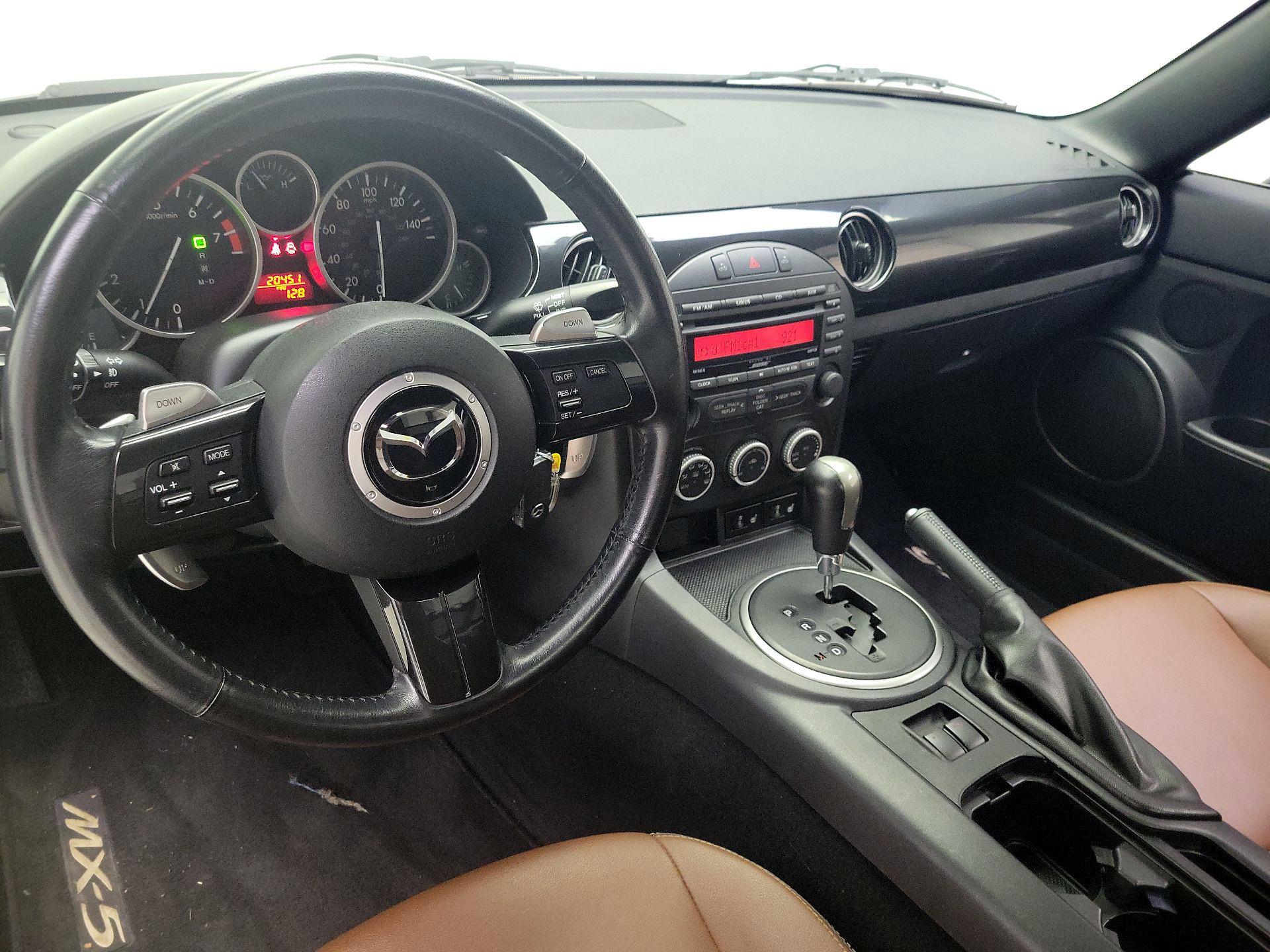 Thumbnail: 2015 Mazda MX-5 Miata - 9