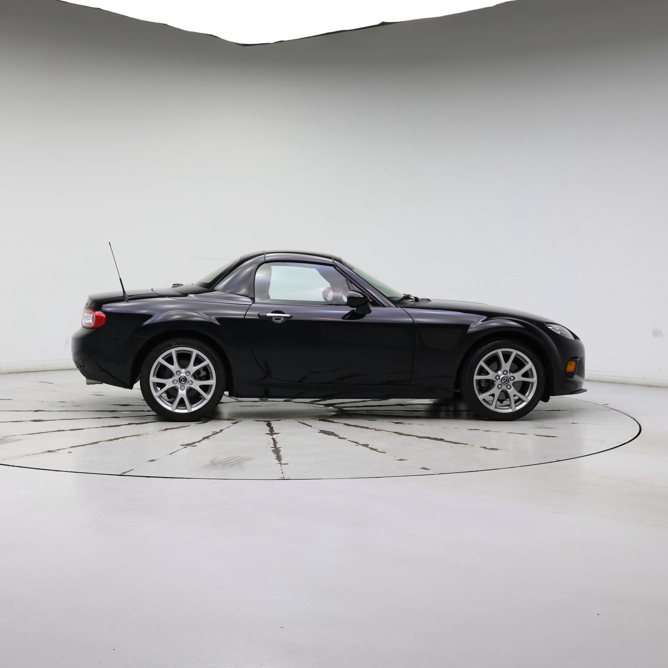 Thumbnail: 2015 Mazda MX-5 Miata - 7