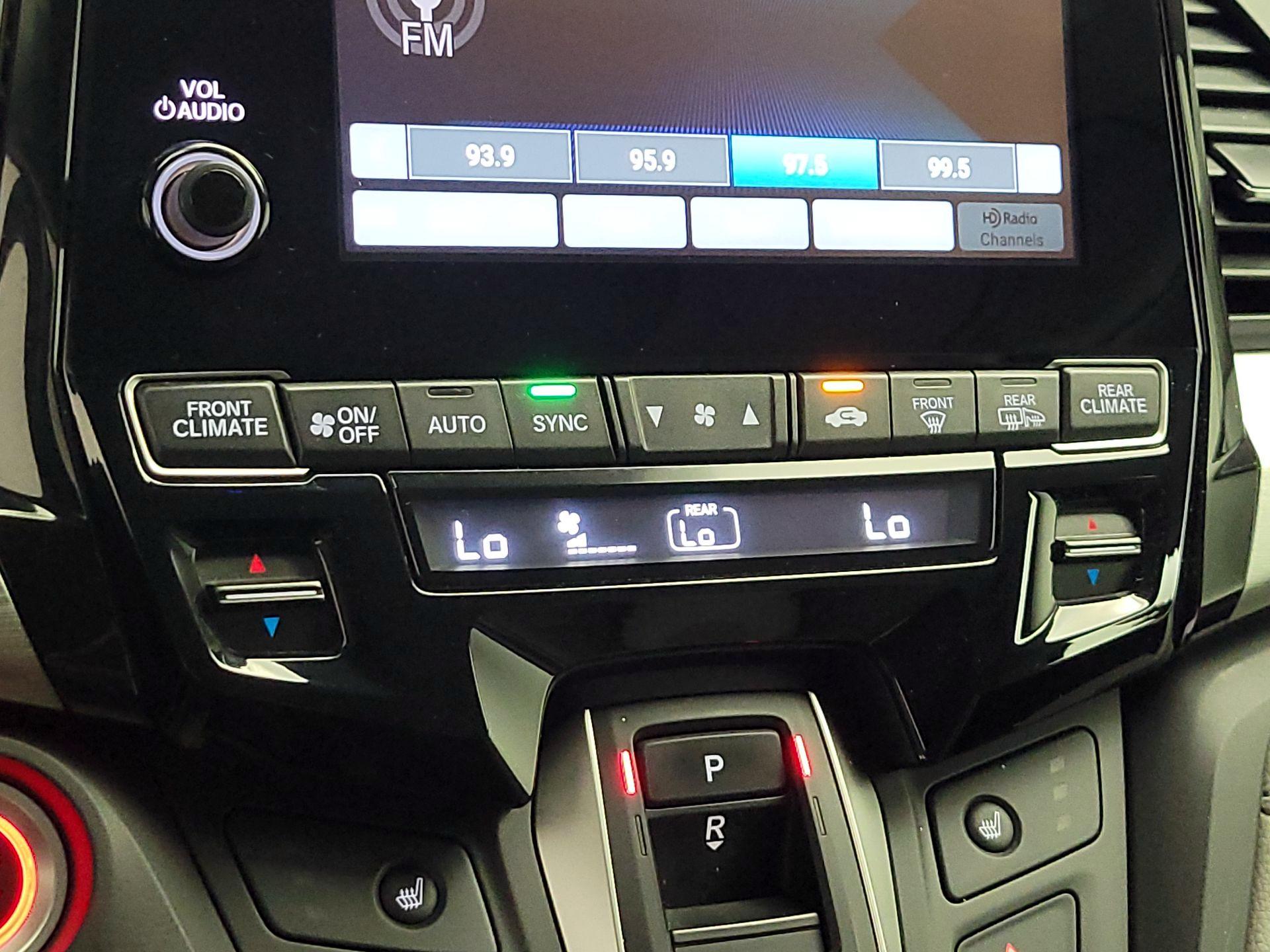 Thumbnail: 2020 Honda Odyssey - 16