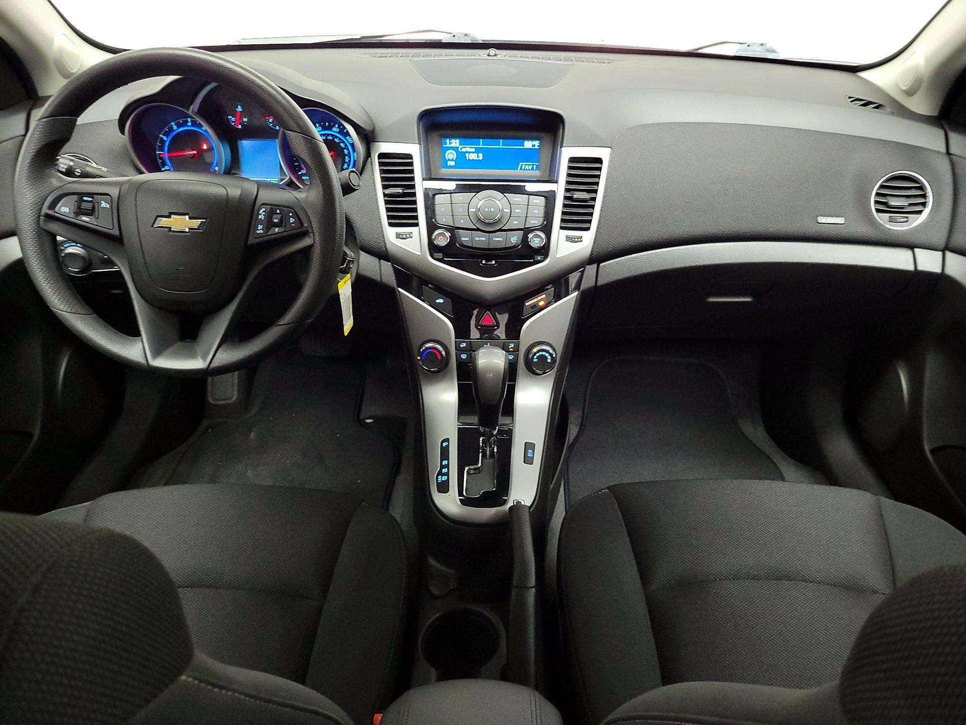 Thumbnail: 2016 Chevrolet Cruze - 9