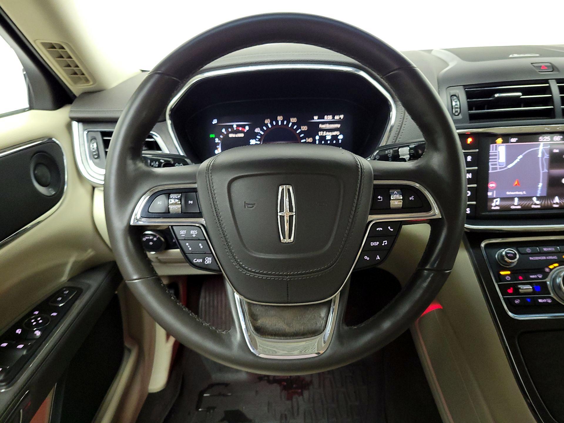 Thumbnail: 2019 Lincoln Continental - 10