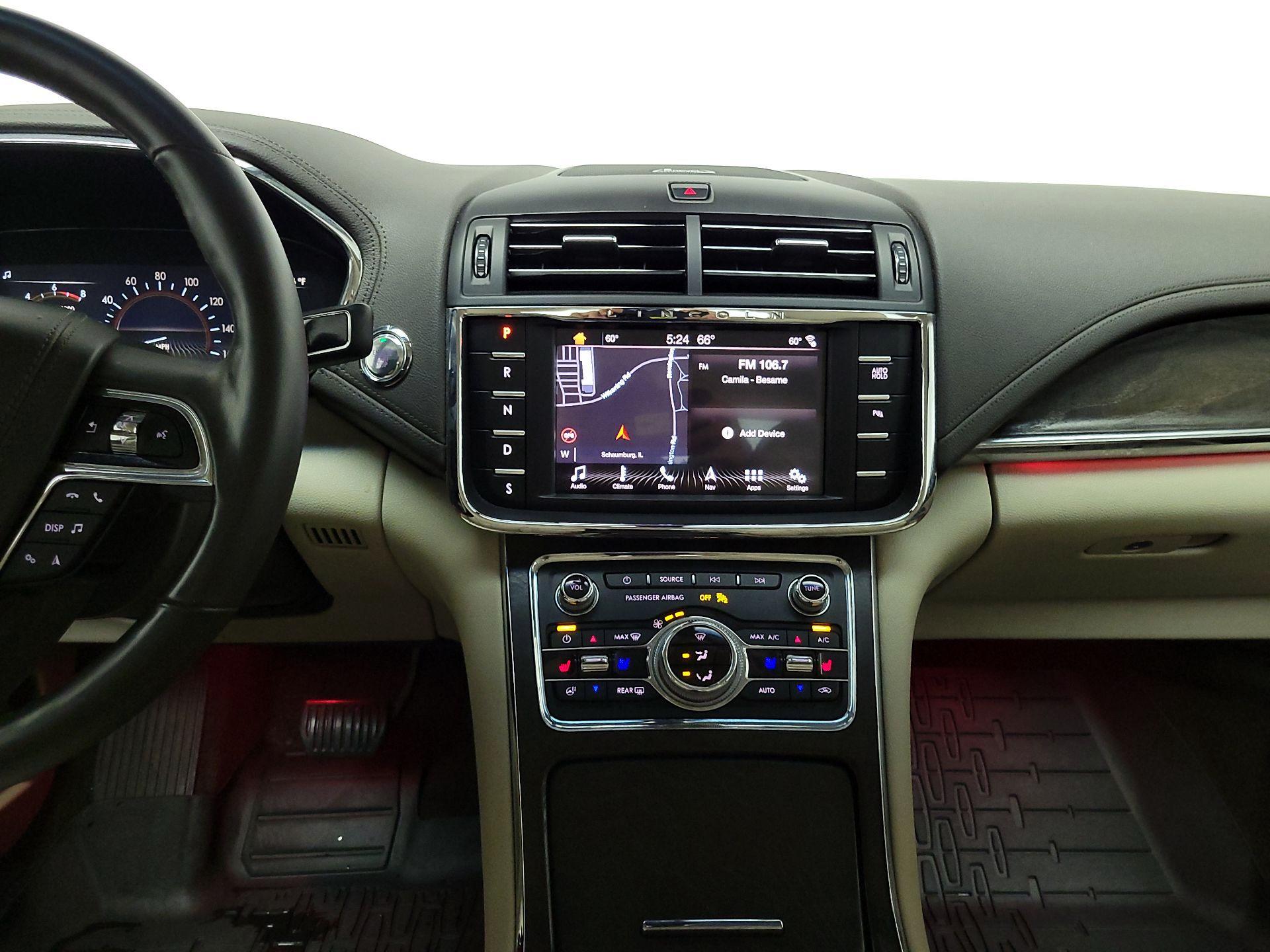 Thumbnail: 2019 Lincoln Continental - 18