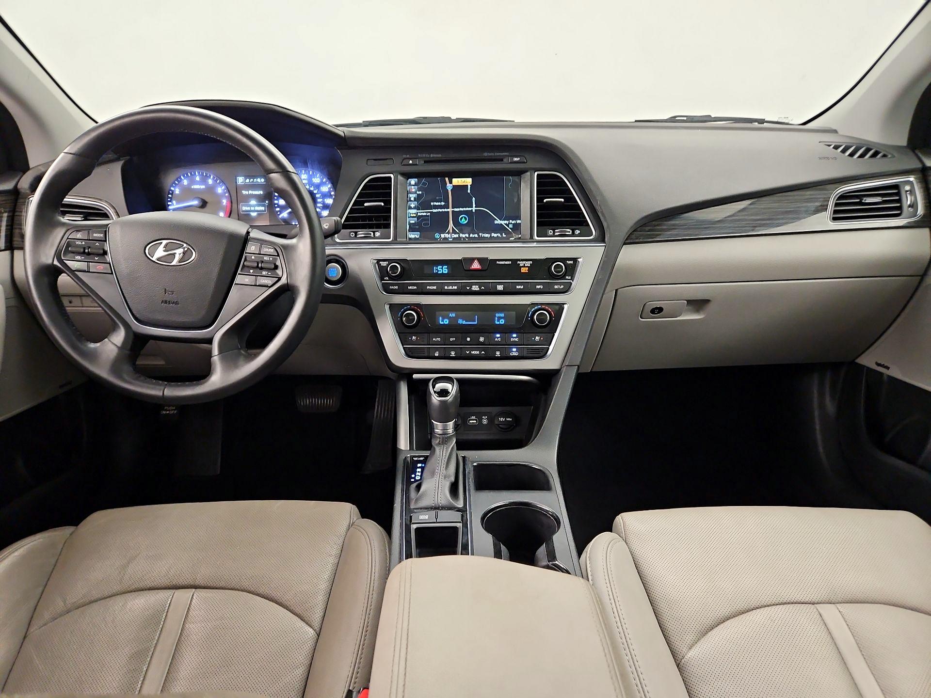 Thumbnail: 2015 Hyundai Sonata - 9