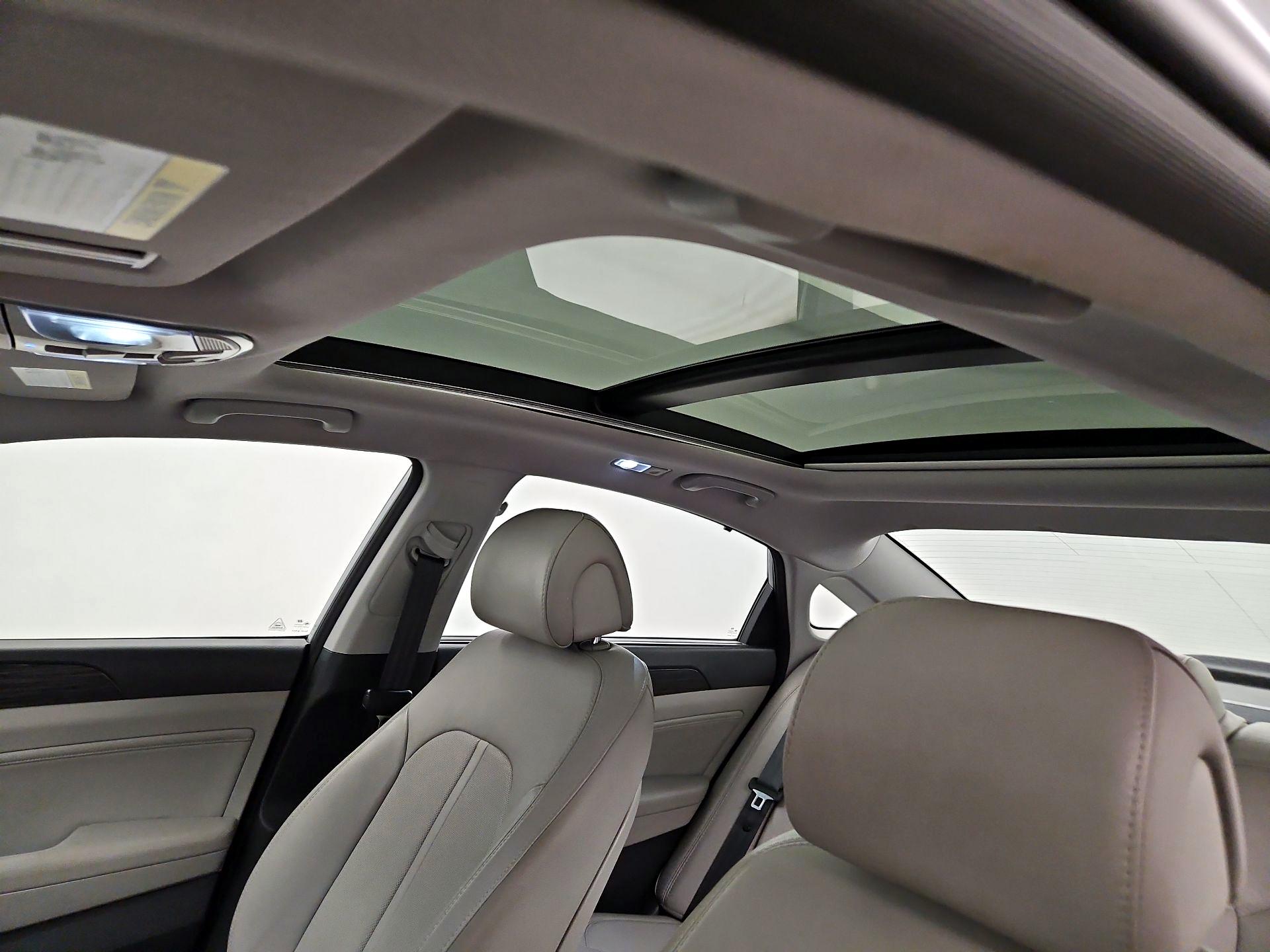 Thumbnail: 2015 Hyundai Sonata - 20