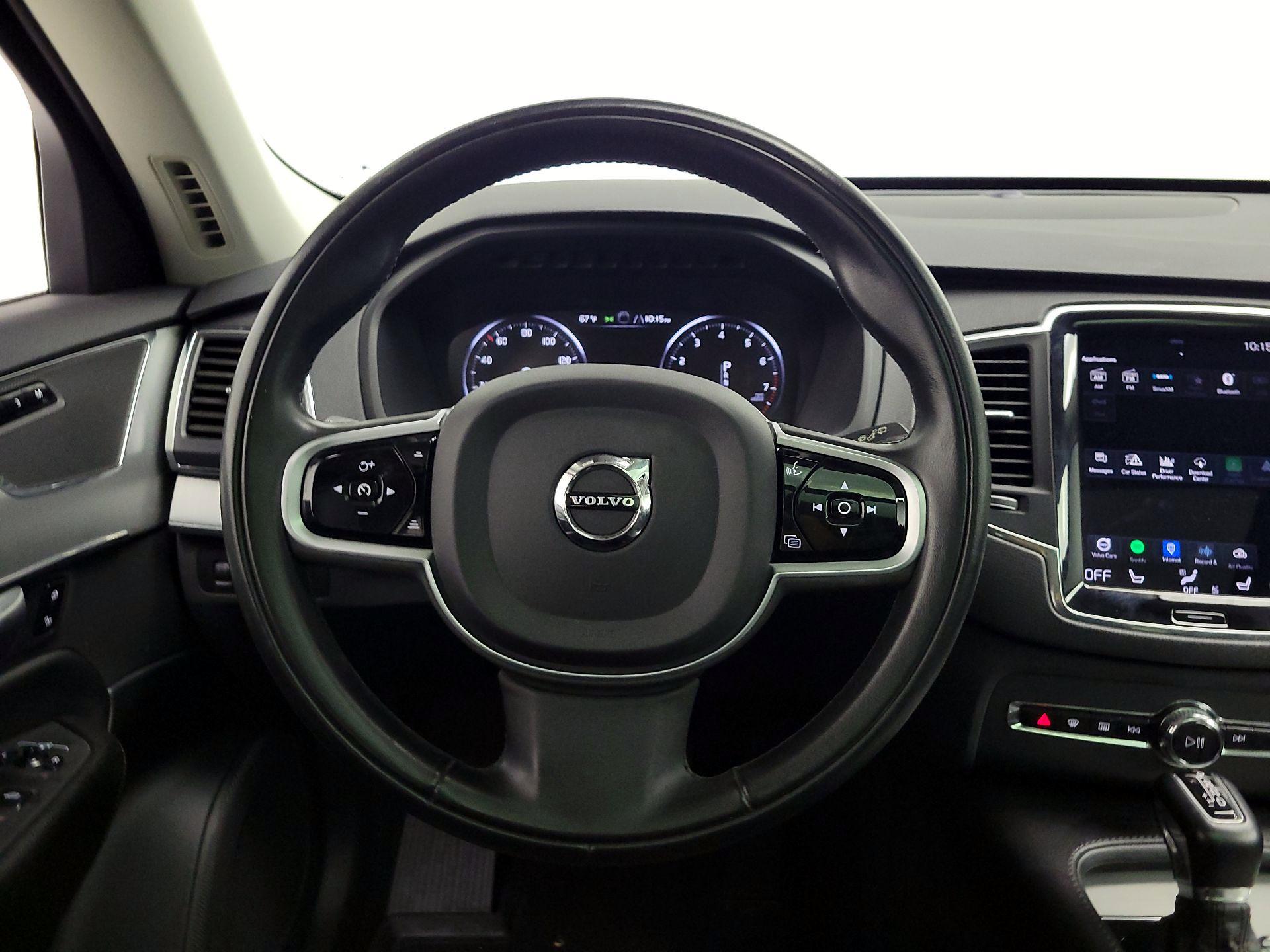 Thumbnail: 2021 Volvo XC90 - 10