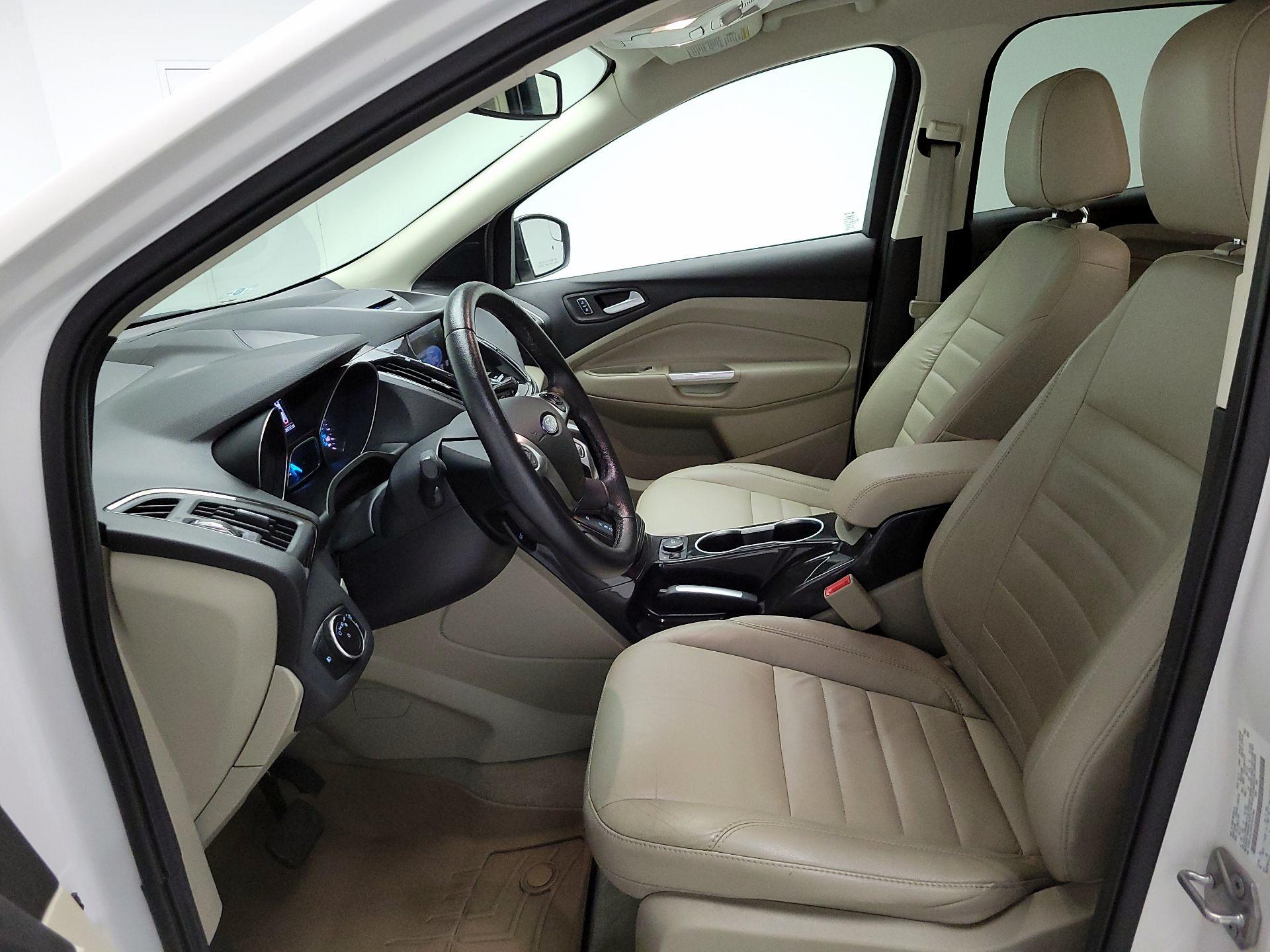 Thumbnail: 2015 Ford Escape - 11