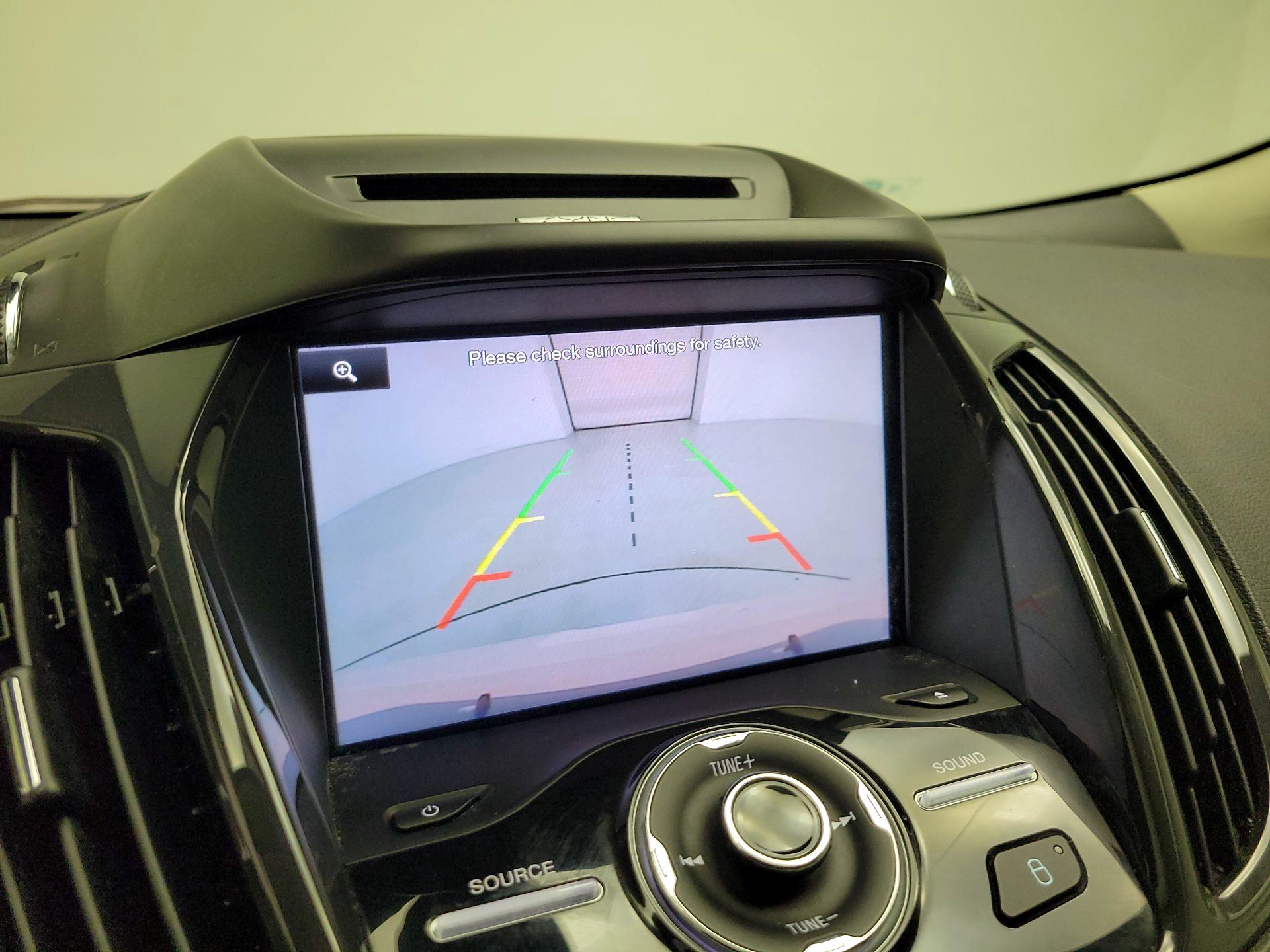 Thumbnail: 2015 Ford Escape - 14