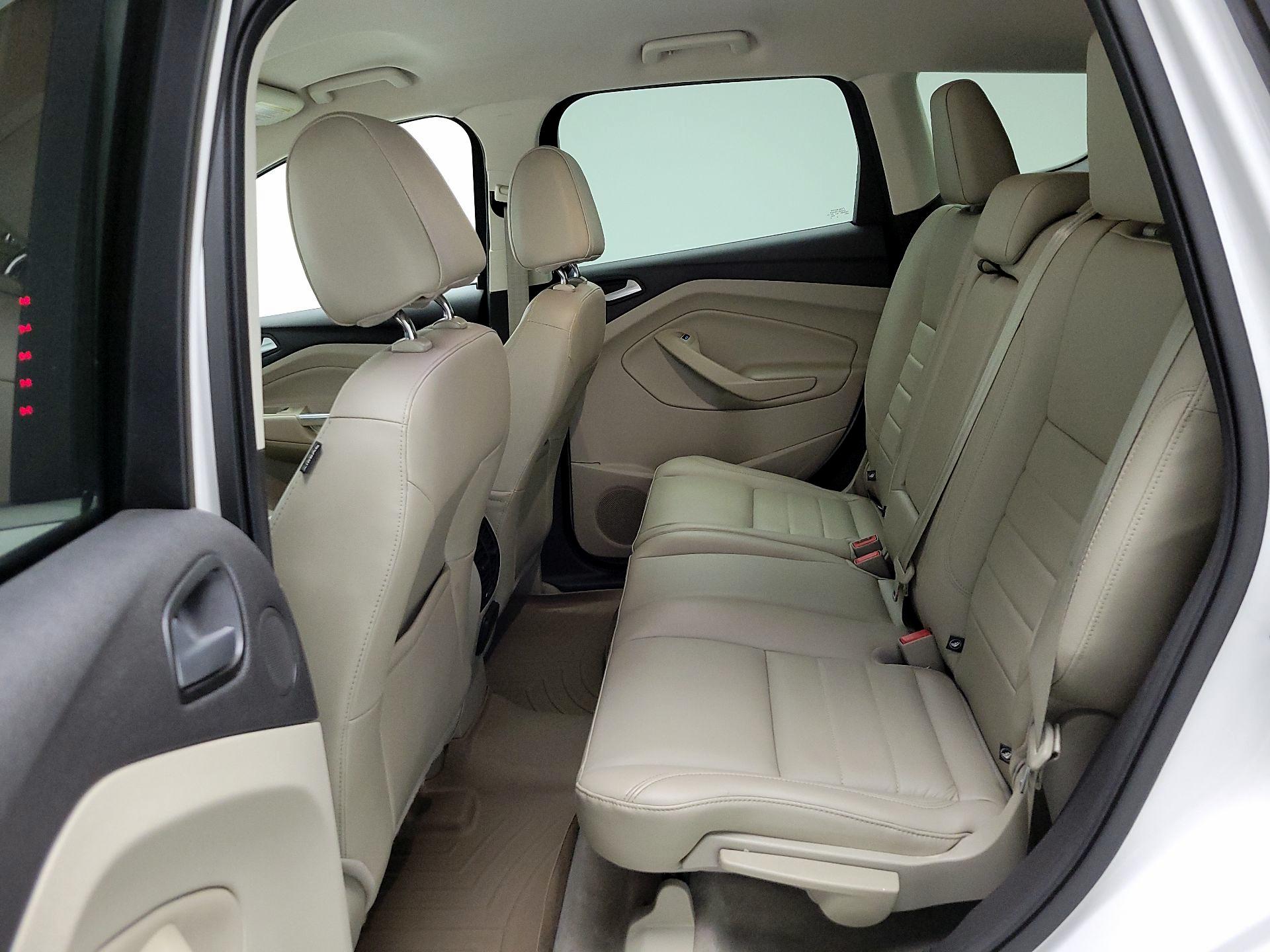 Thumbnail: 2015 Ford Escape - 19