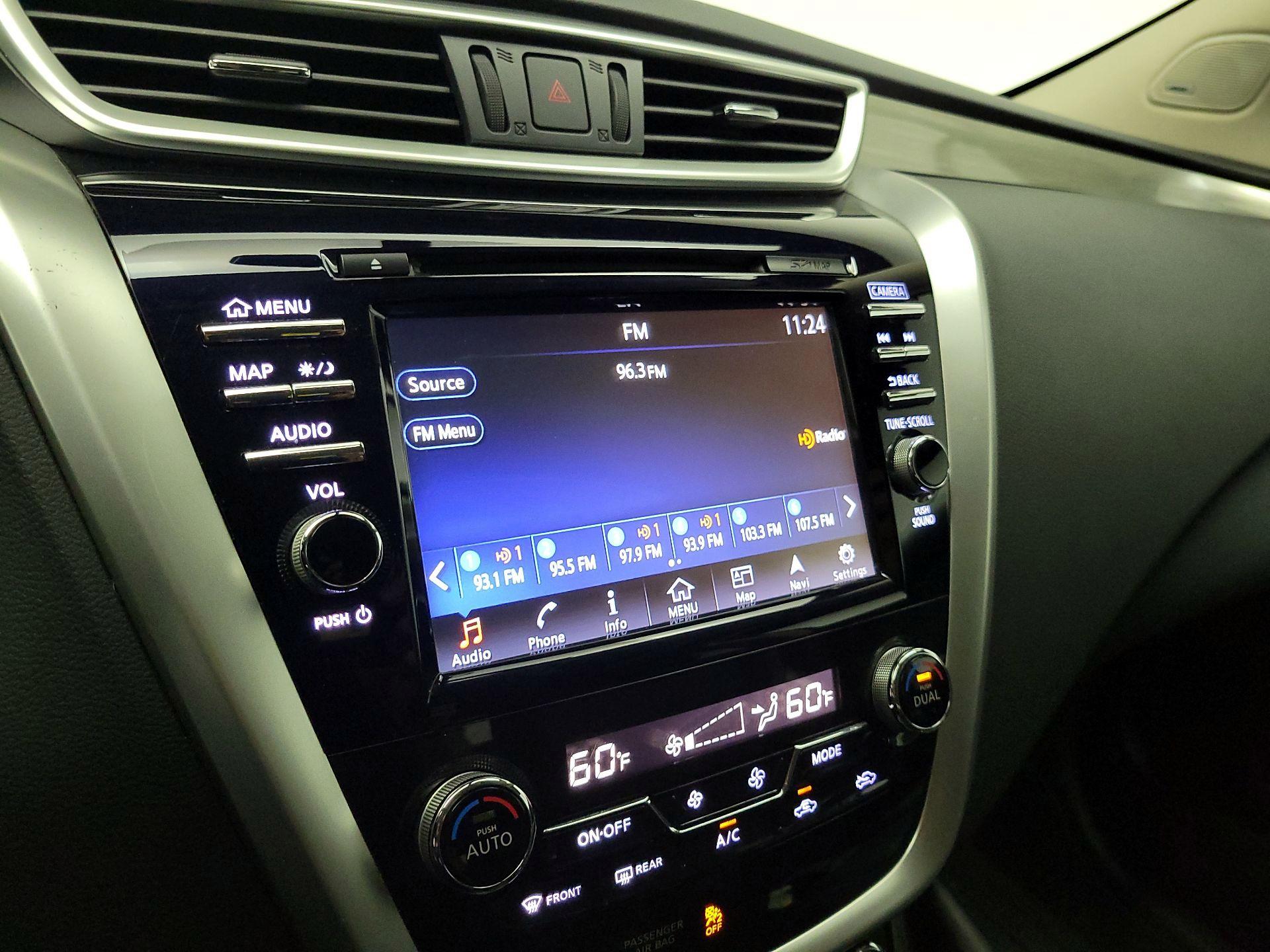 Thumbnail: 2017 Nissan Murano - 16