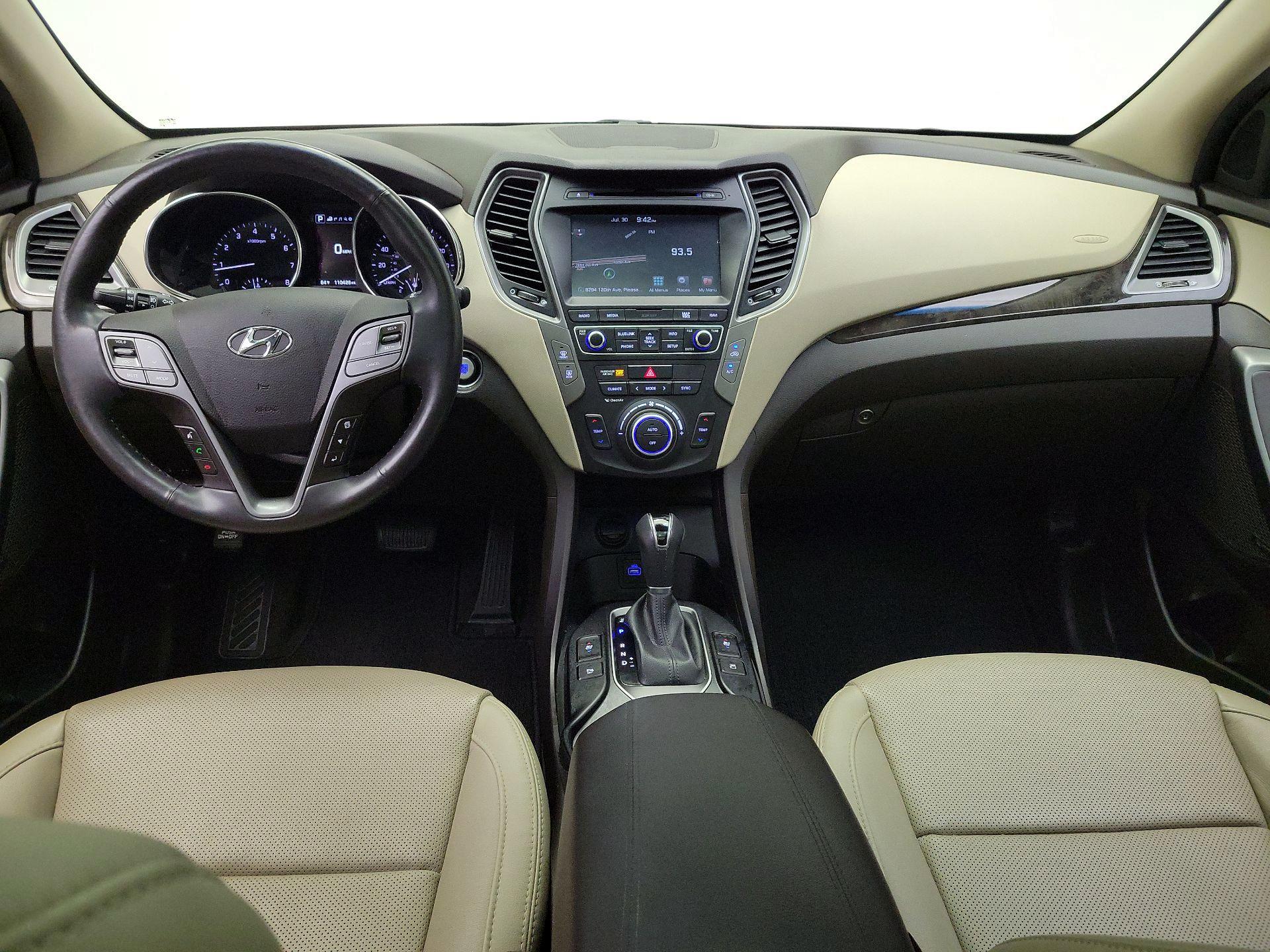 Thumbnail: 2017 Hyundai Santa Fe - 9