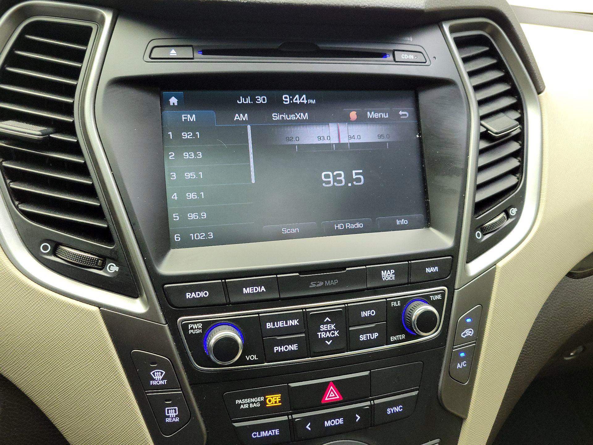 Thumbnail: 2017 Hyundai Santa Fe - 16