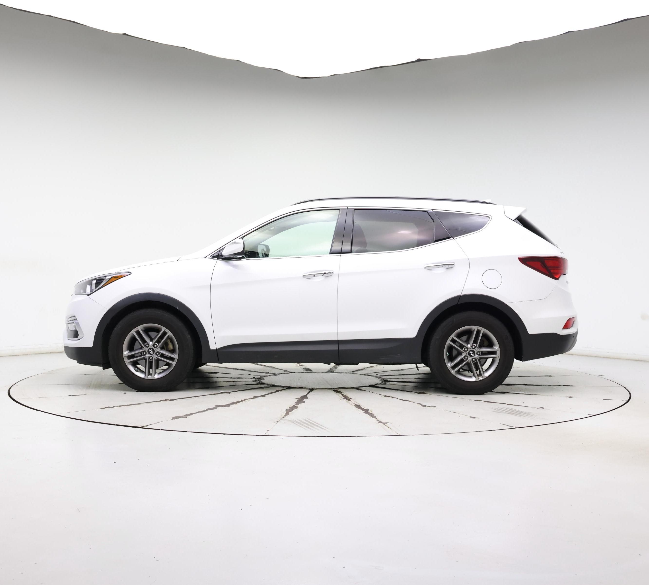 Thumbnail: 2017 Hyundai Santa Fe - 3
