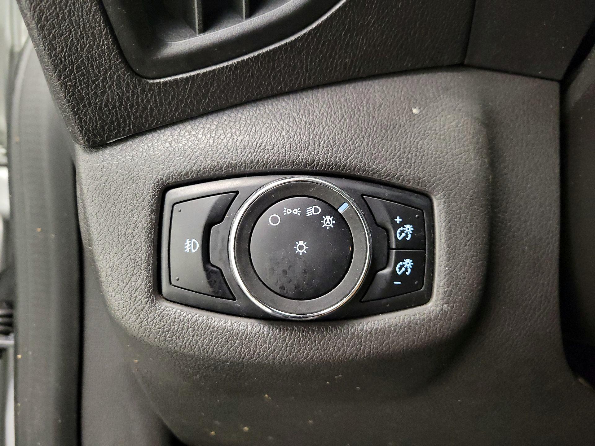 Thumbnail: 2018 Ford Transit Series - 13