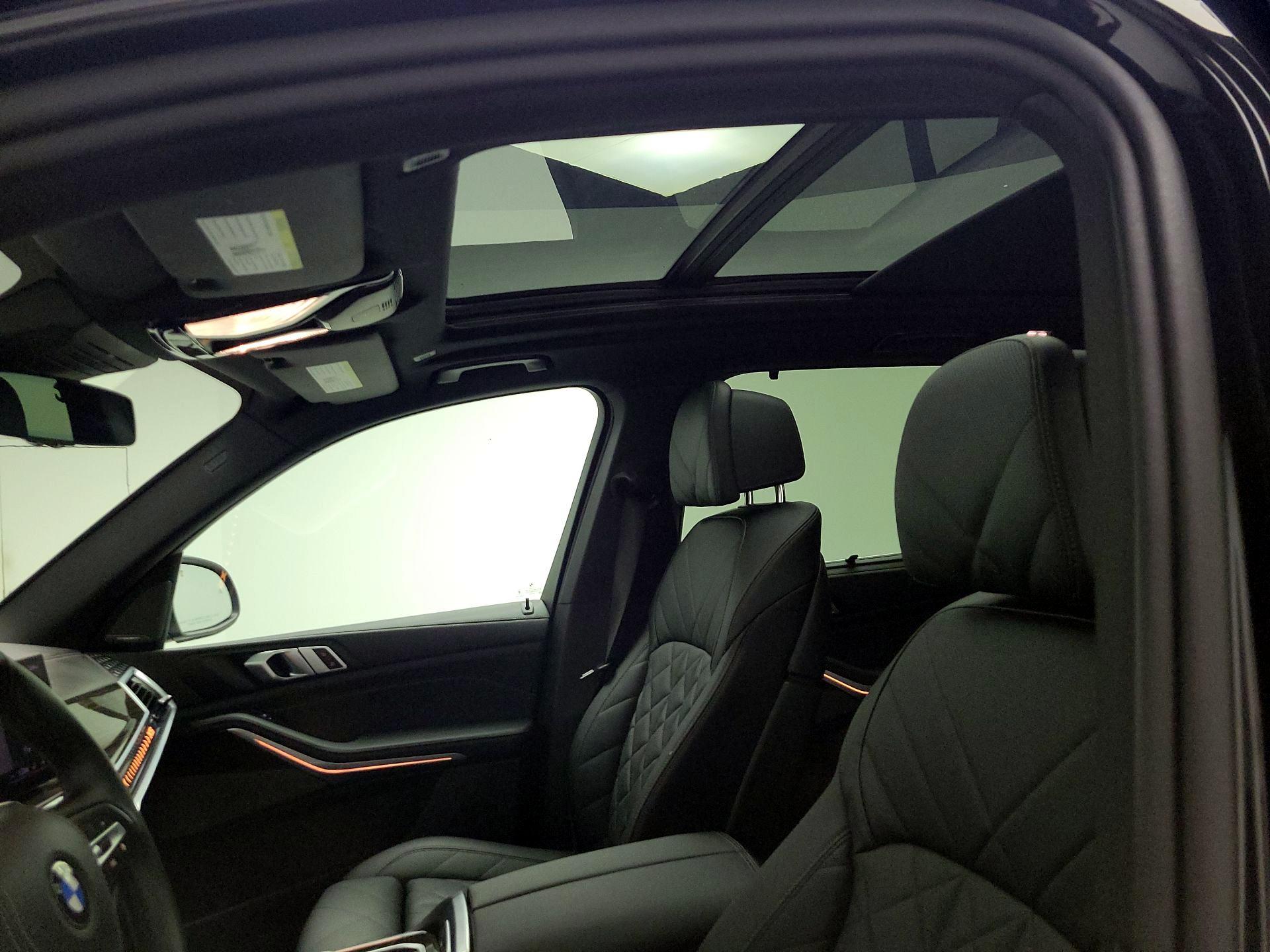 Thumbnail: 2024 BMW X5 - 19
