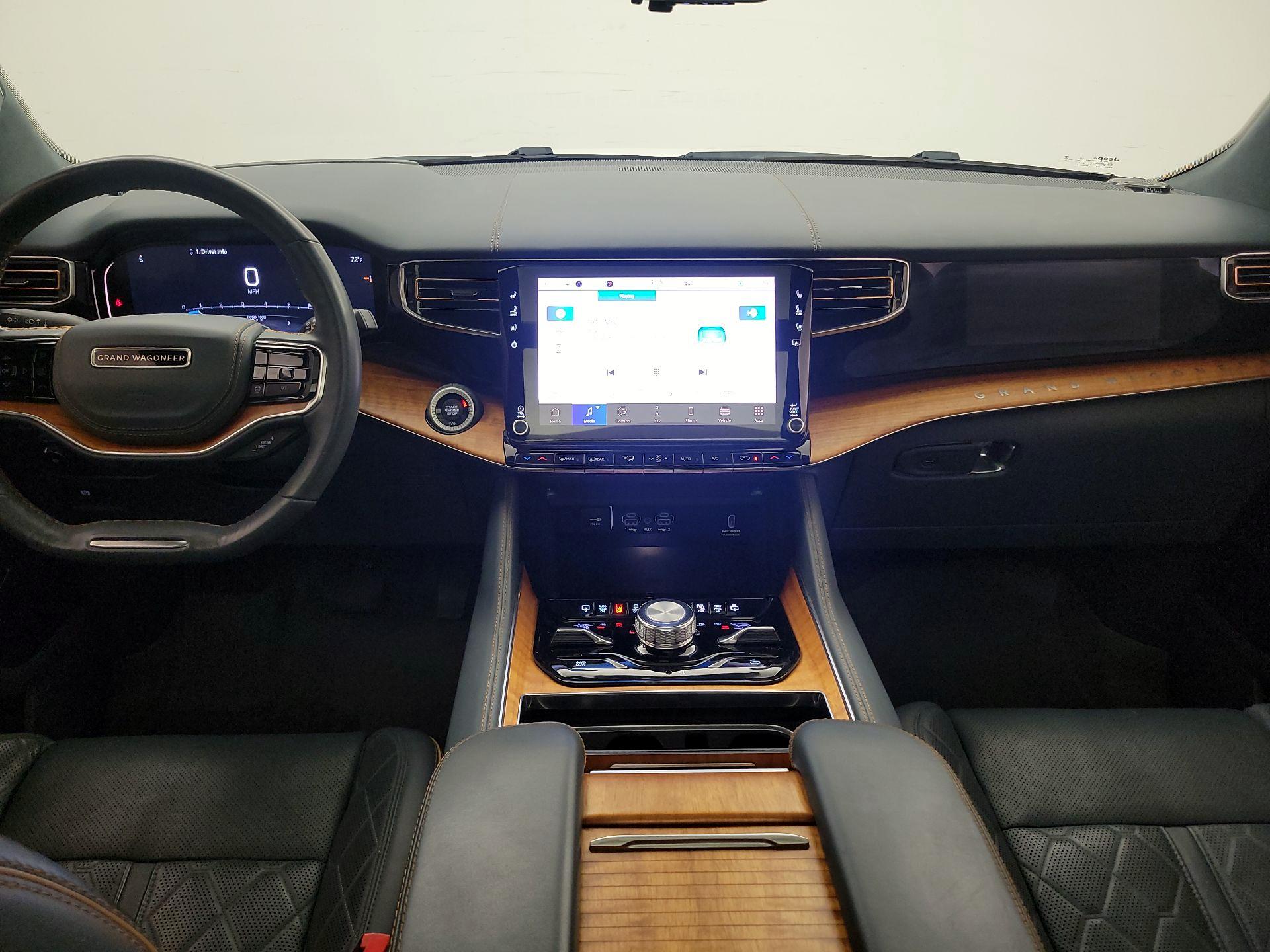 Thumbnail: 2022 Jeep Grand Wagoneer - 9