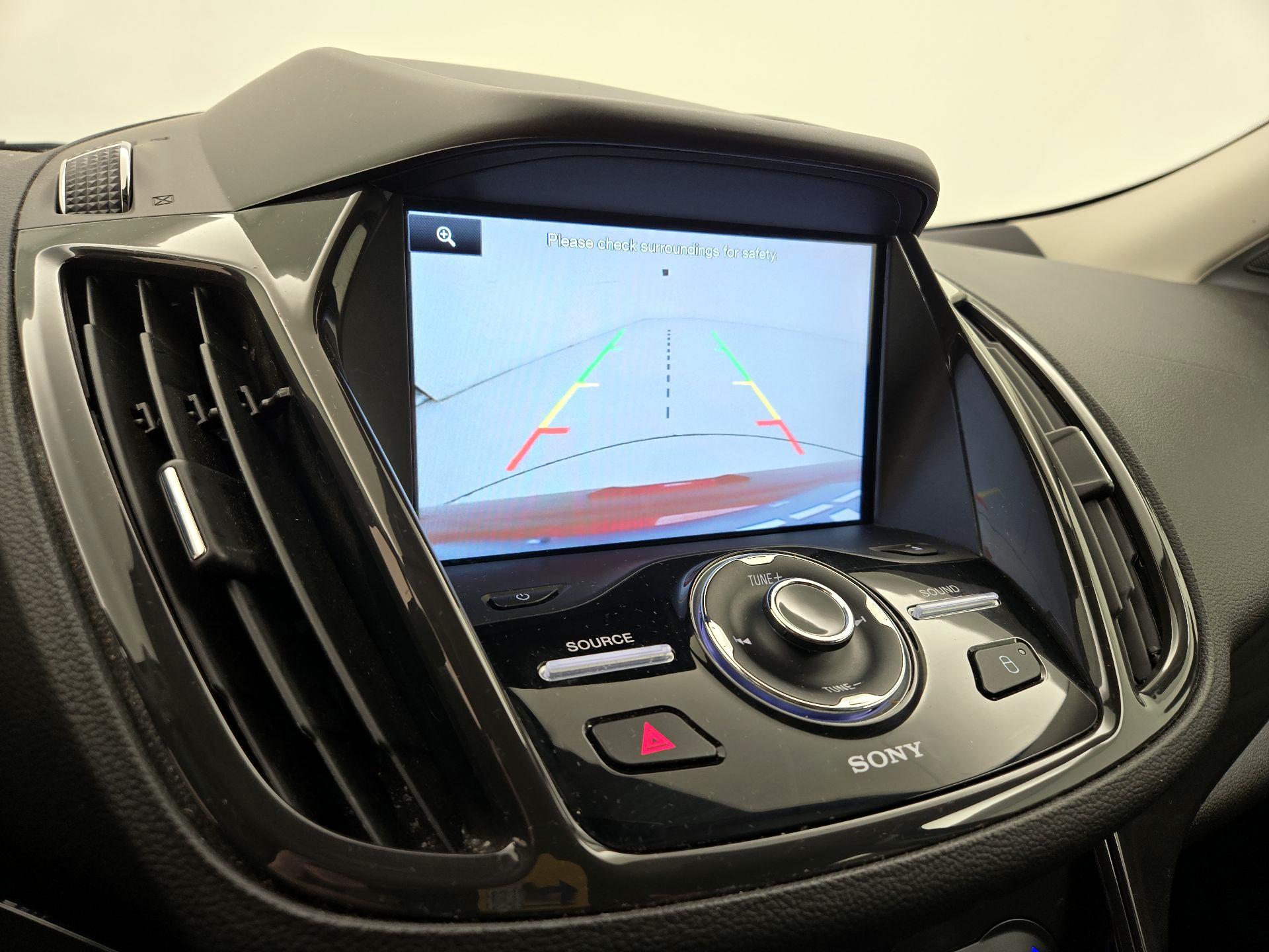 Thumbnail: 2014 Ford Escape - 15
