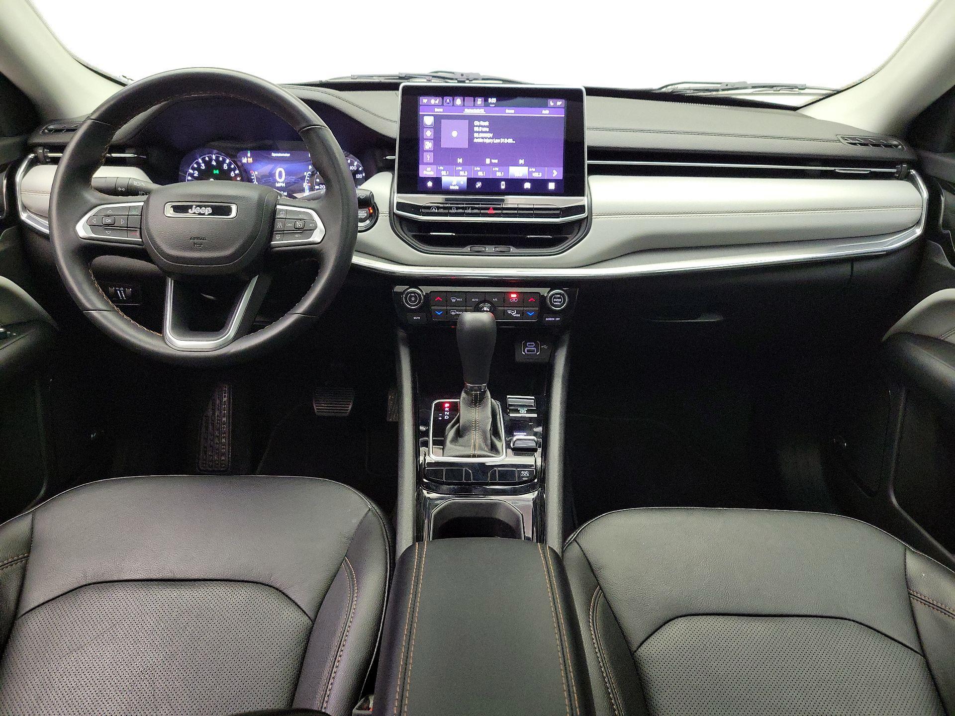 Thumbnail: 2022 Jeep Compass - 9