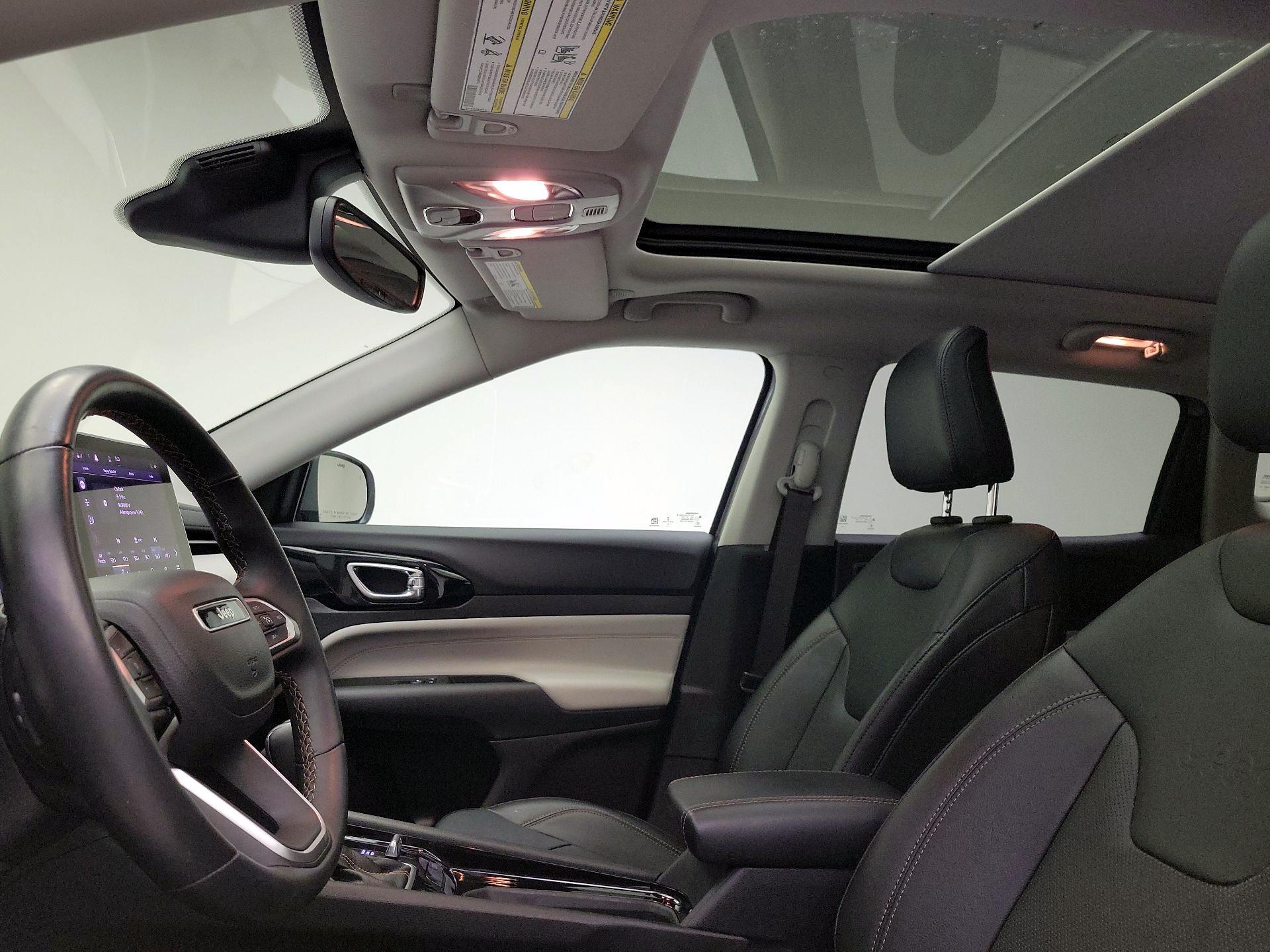 Thumbnail: 2022 Jeep Compass - 19