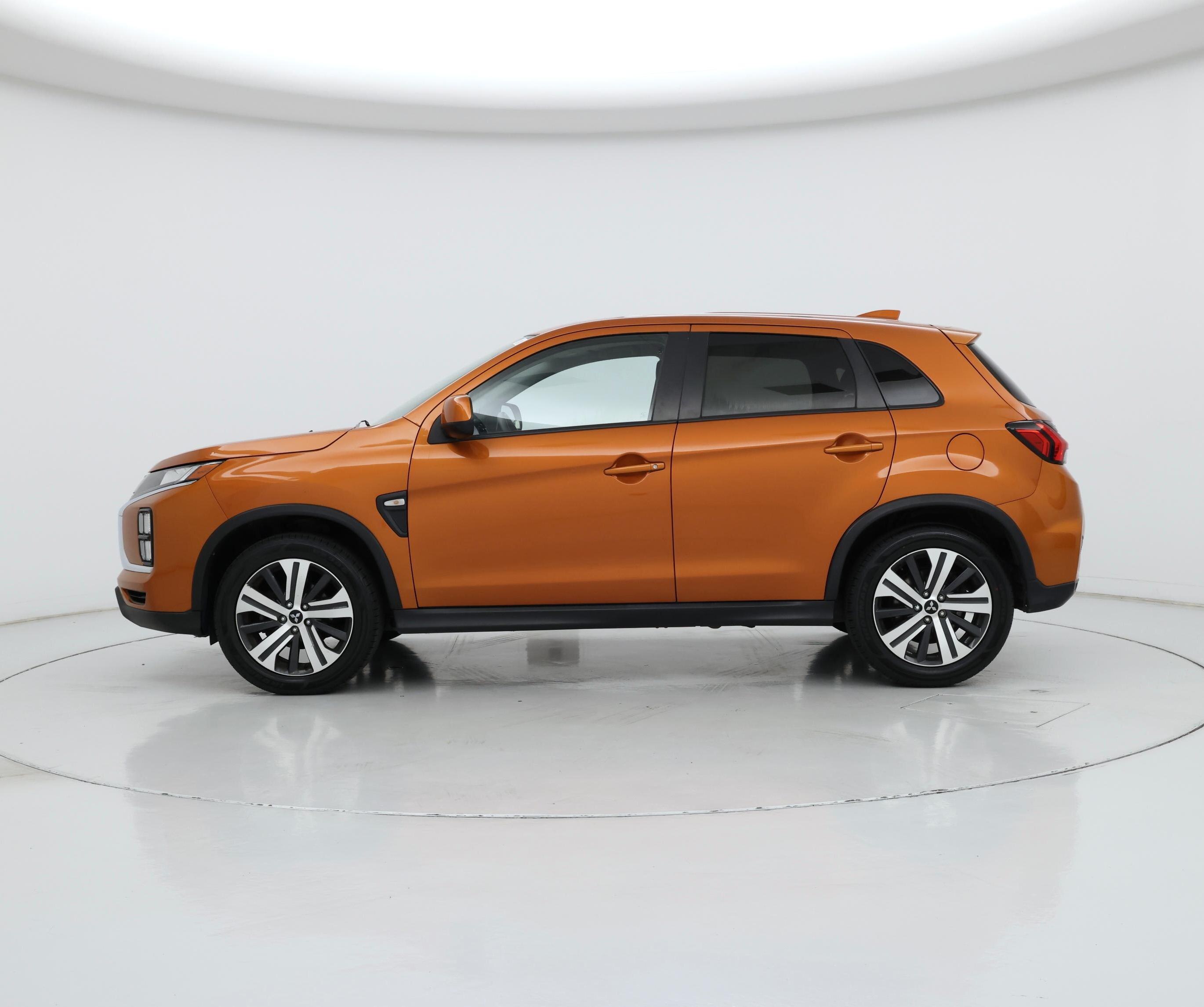 Thumbnail: 2020 Mitsubishi Outlander Sport - 3