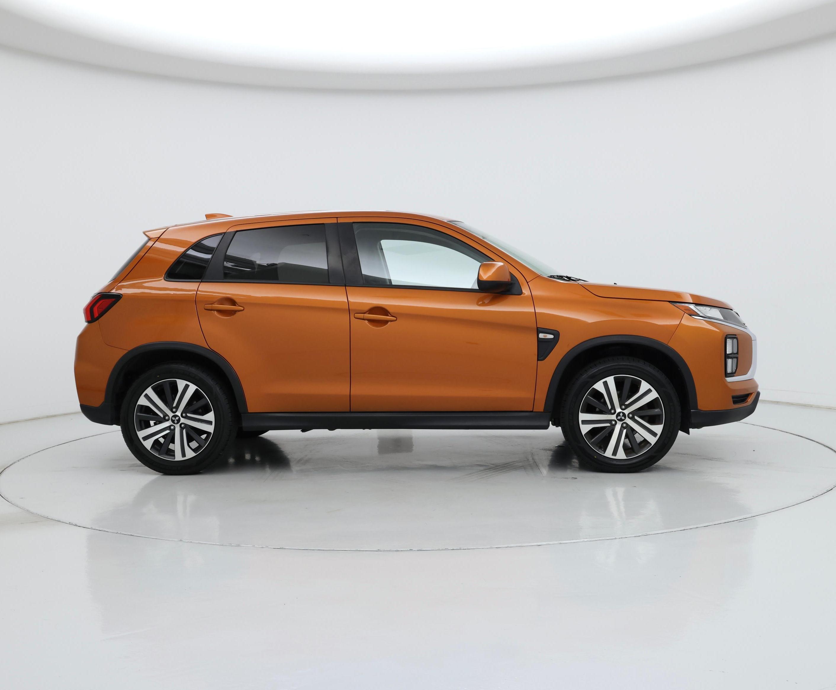 Thumbnail: 2020 Mitsubishi Outlander Sport - 7
