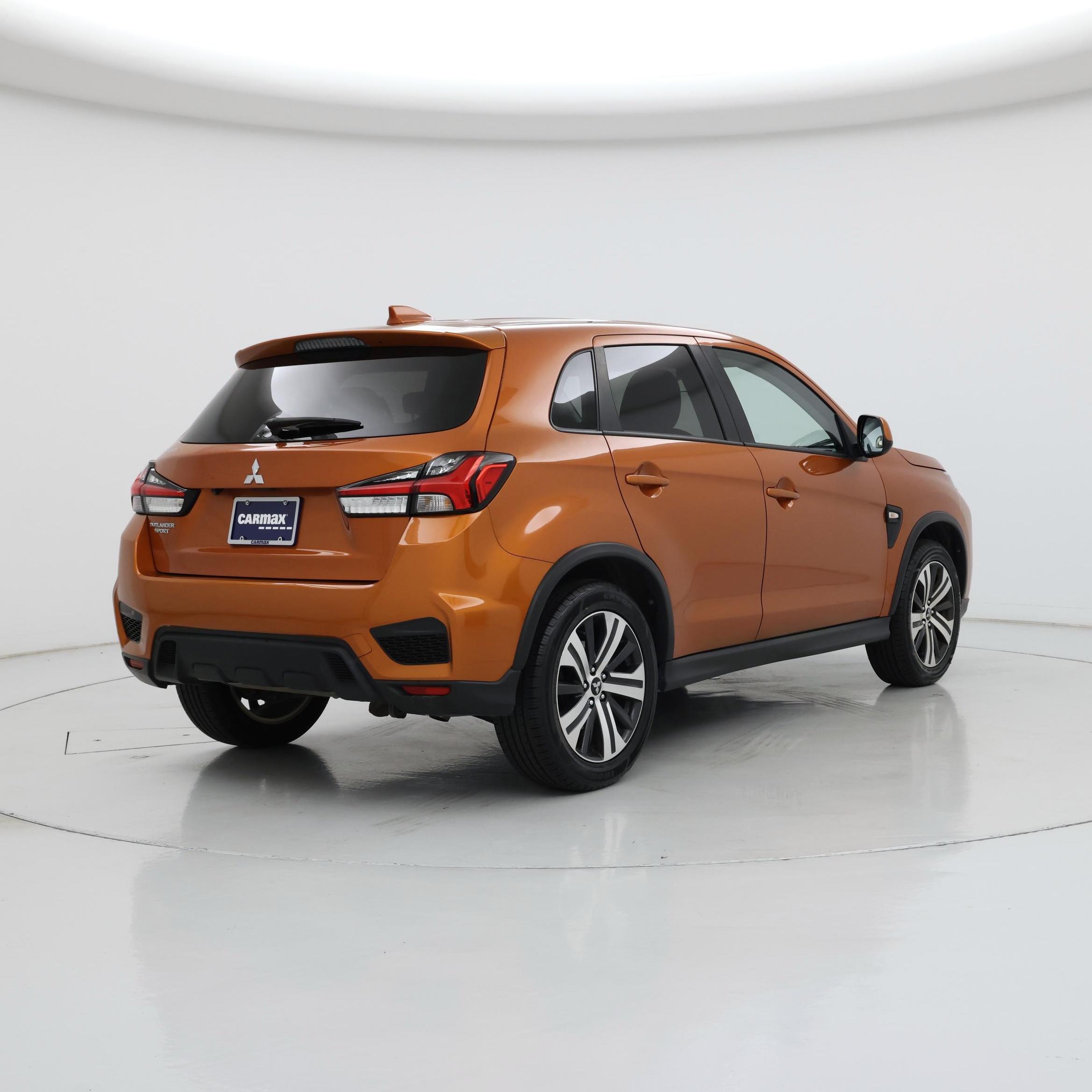 Thumbnail: 2020 Mitsubishi Outlander Sport - 8