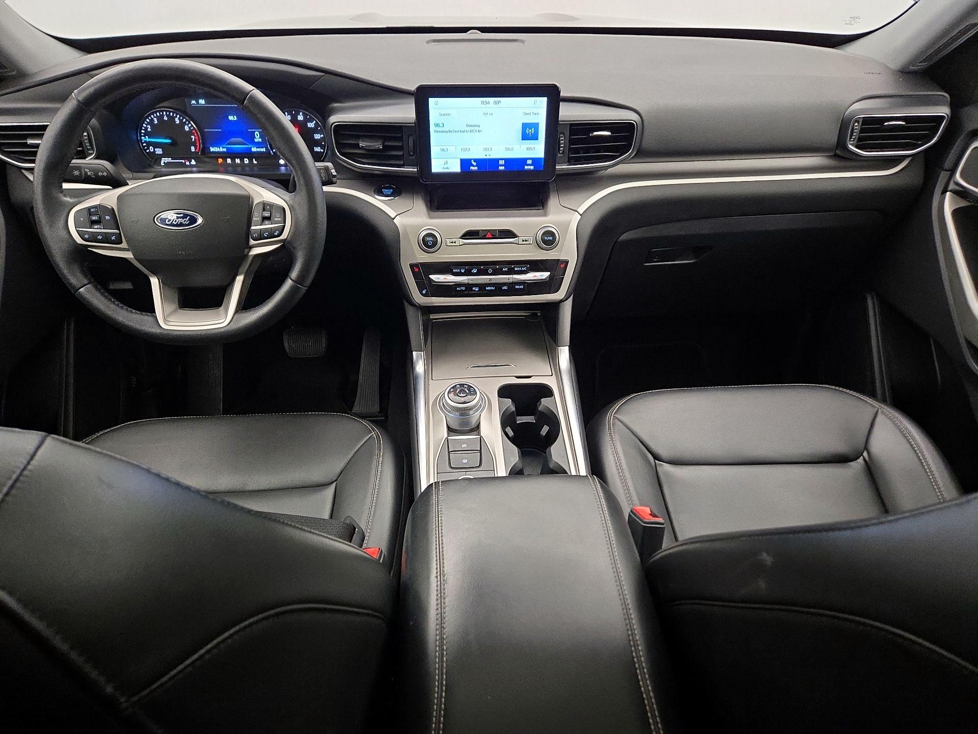 Thumbnail: 2022 Ford Explorer - 9