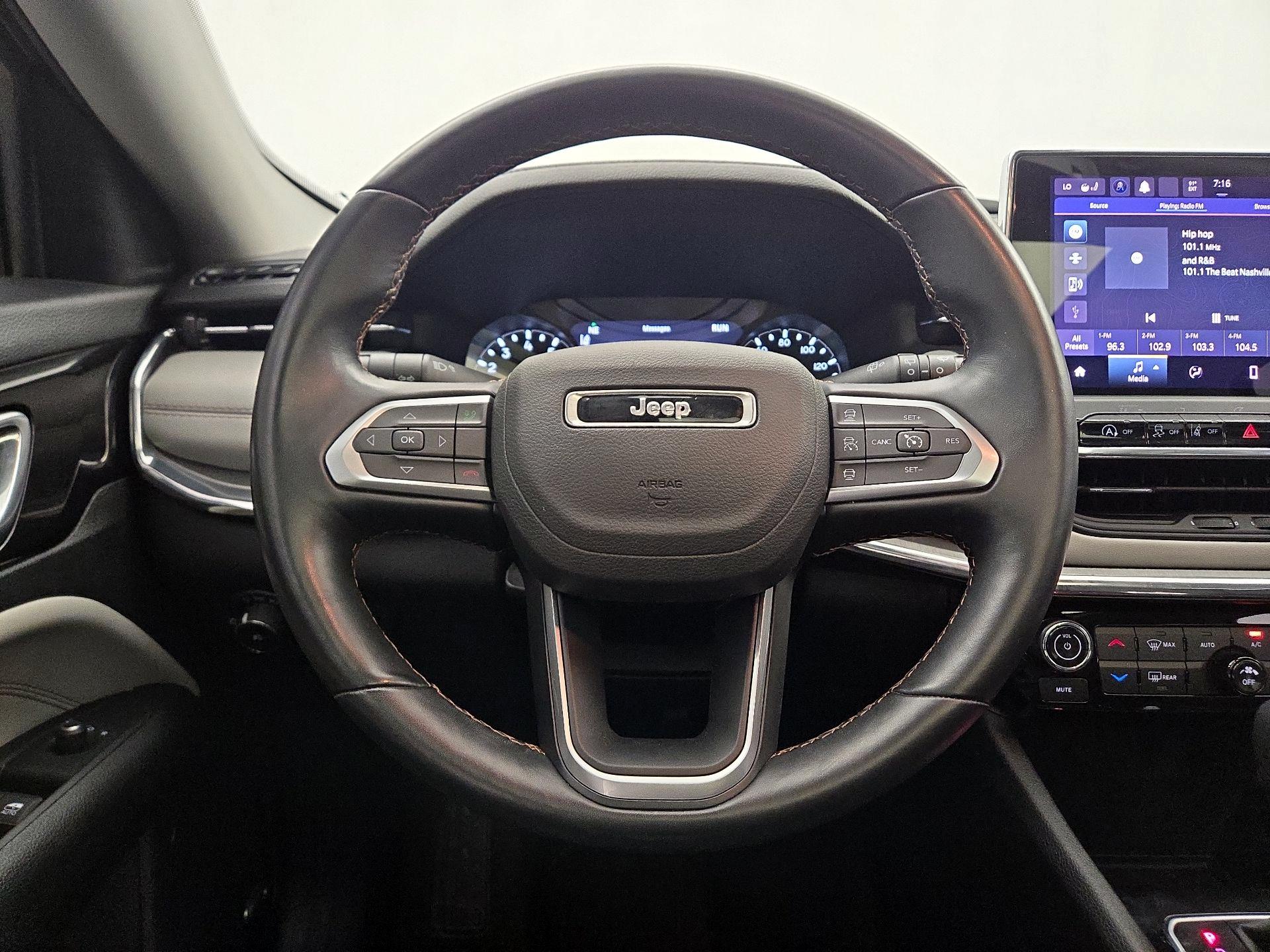 Thumbnail: 2022 Jeep Compass - 10